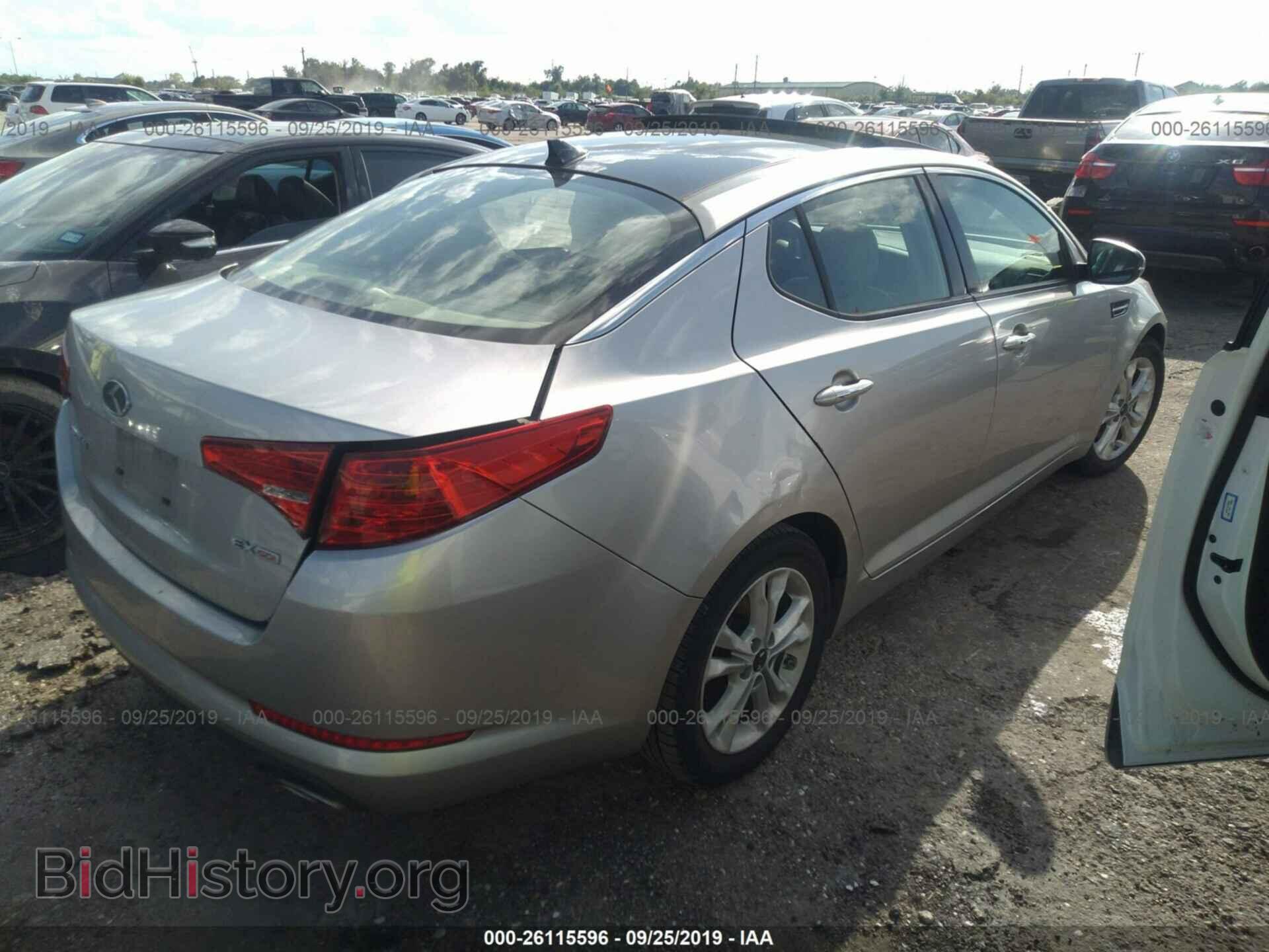 2011 KIA OPTIMA - VIN: KNAGN4A72B5117987 - Фото 4