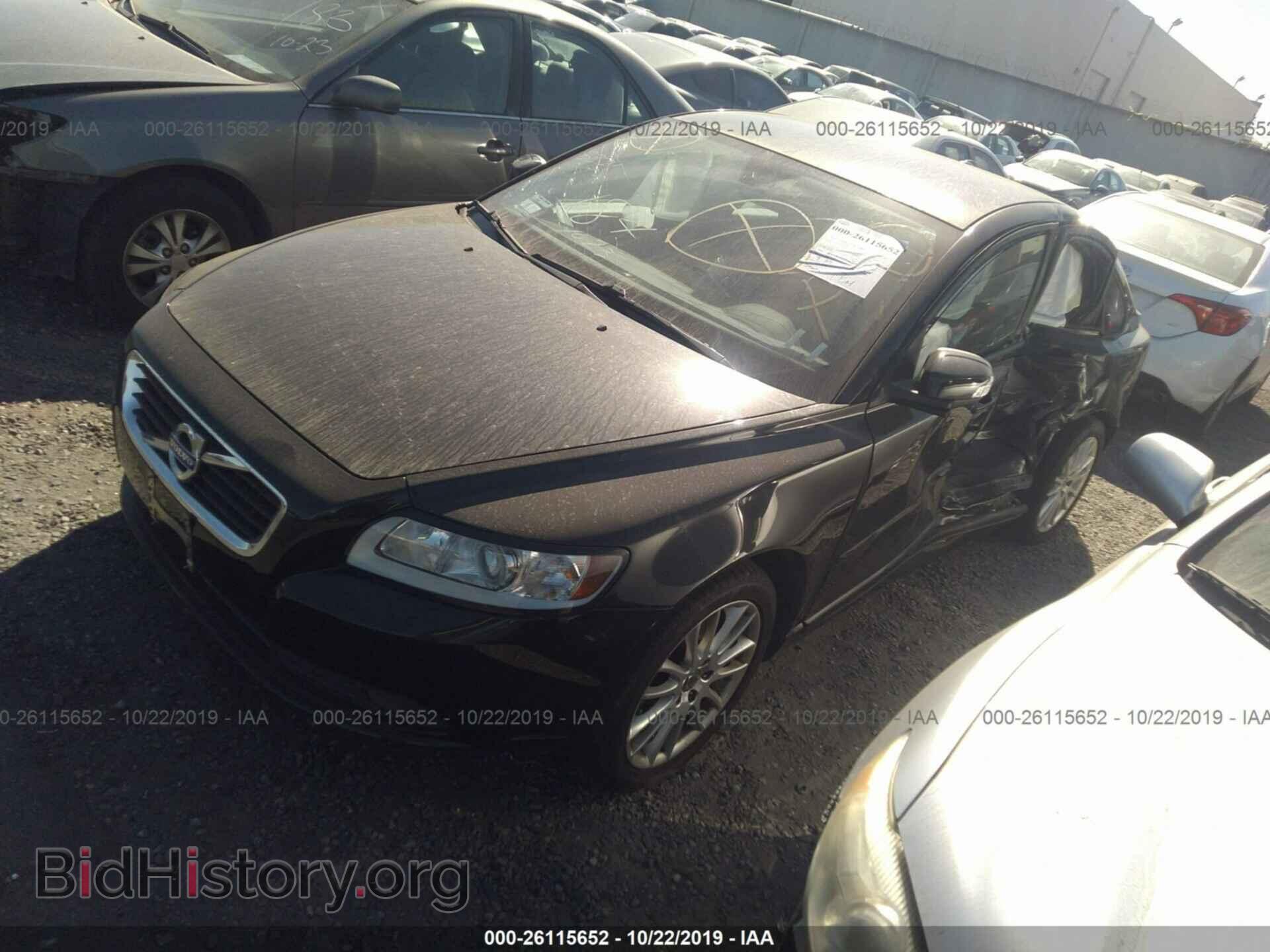 2011 VOLVO S40 - VIN: YV1672MS8B2543224 - Фото 2