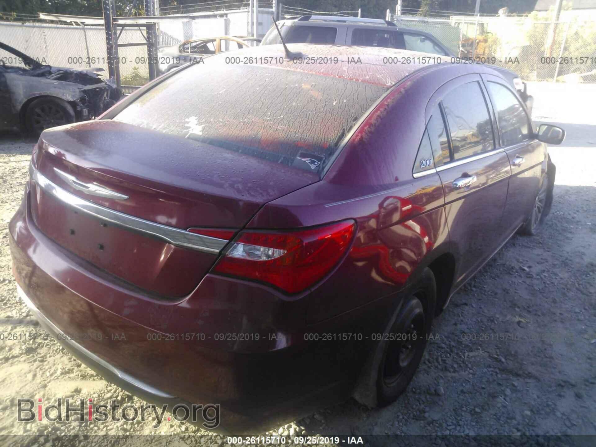 2012 CHRYSLER 200 - VIN: 1C3CCBCB5CN236412 - Photo 4