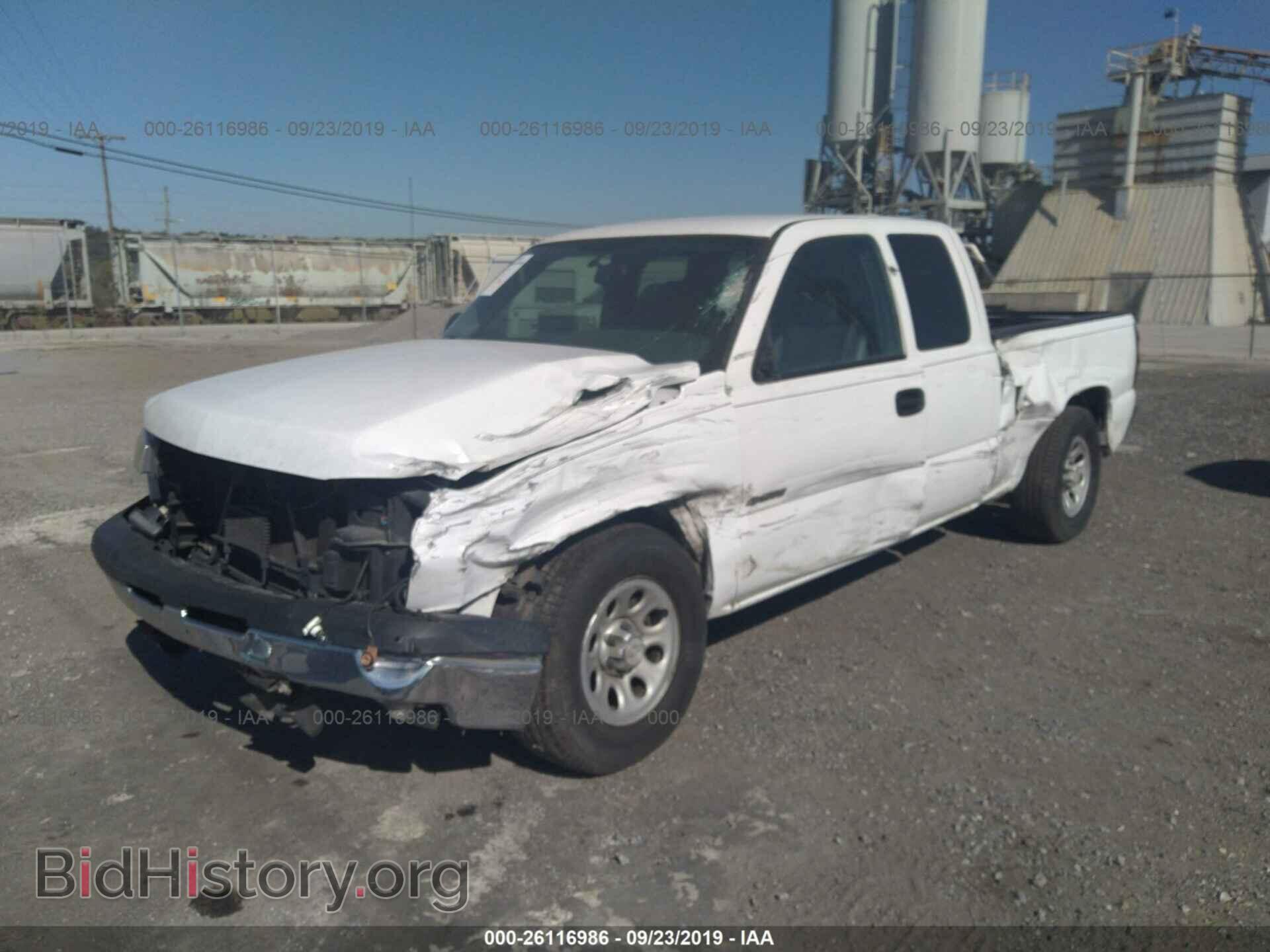 2006 CHEVROLET SILVERADO - VIN: 1GCEC19V06Z203489 - Photo 2