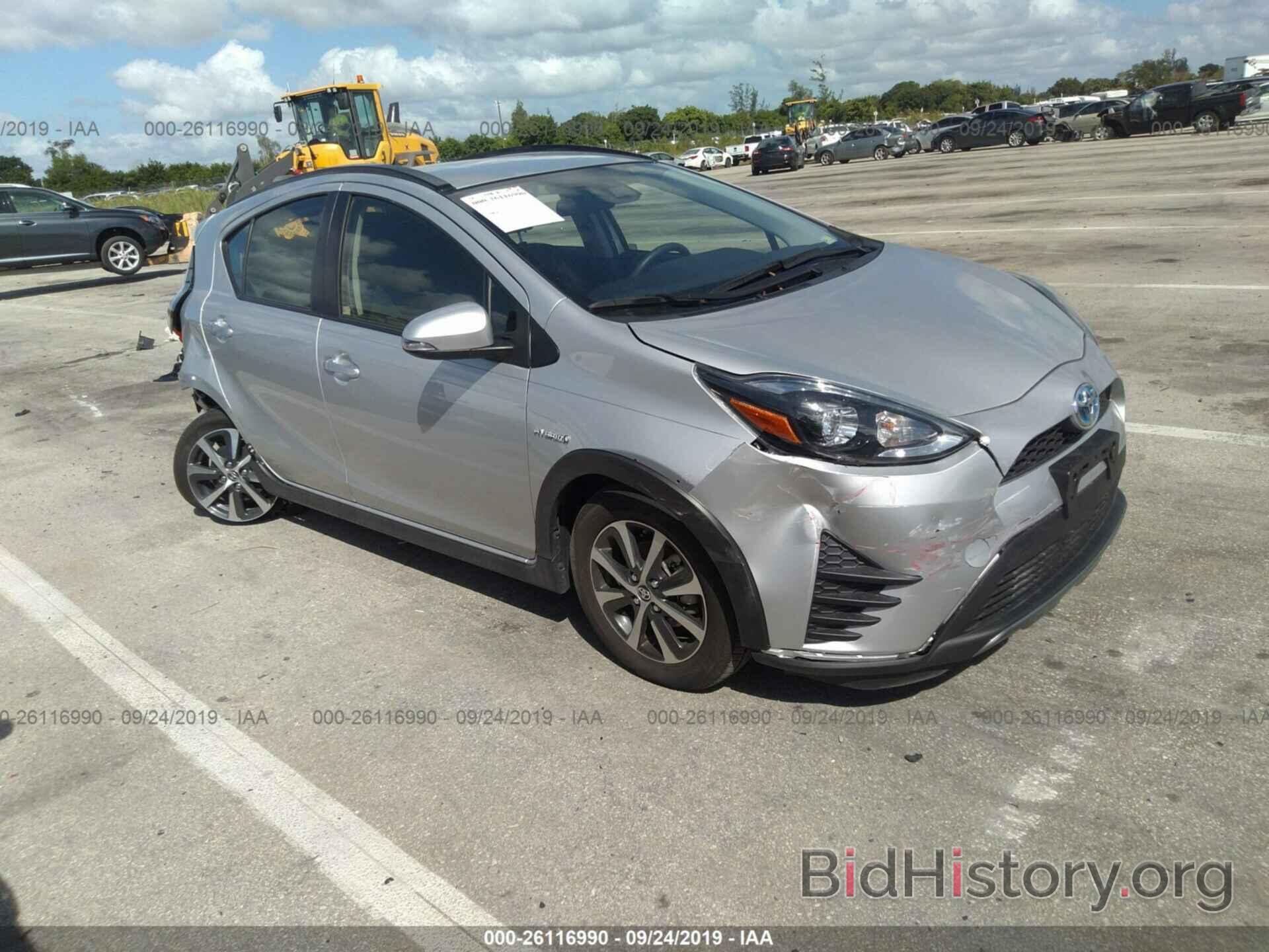 Фотография JTDKDTB37K1624946 - TOYOTA PRIUS C 2019