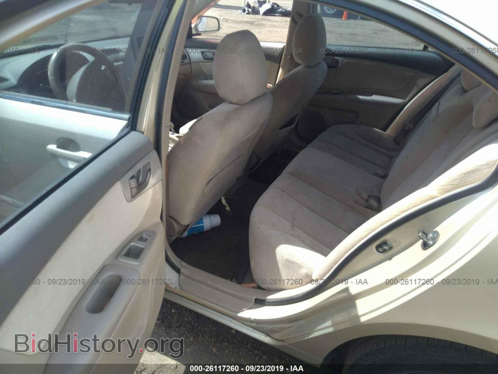 2007 KIA OPTIMA - VIN: KNAGE123675126628 - Фото 8