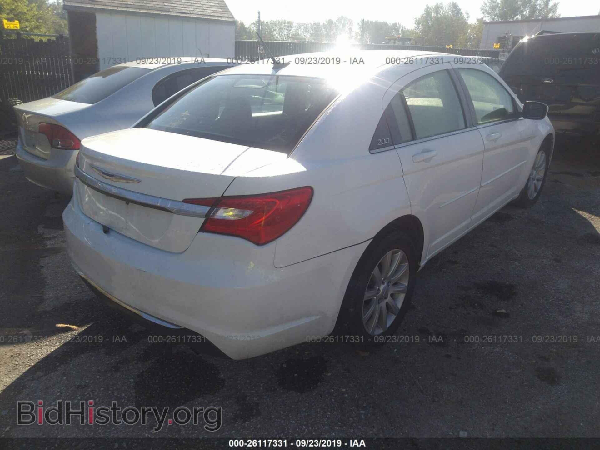 2012 CHRYSLER 200 - VIN: 1C3CCBBB4CN201054 - Photo 4