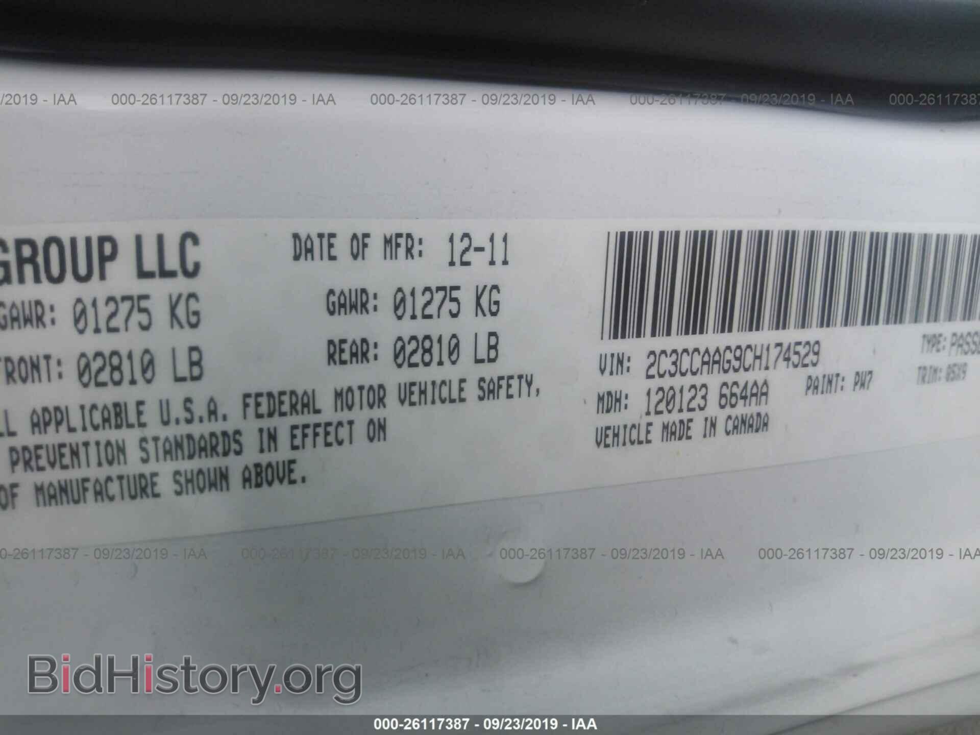 2012 CHRYSLER 300 - VIN: 2C3CCAAG9CH174529 - Photo 9
