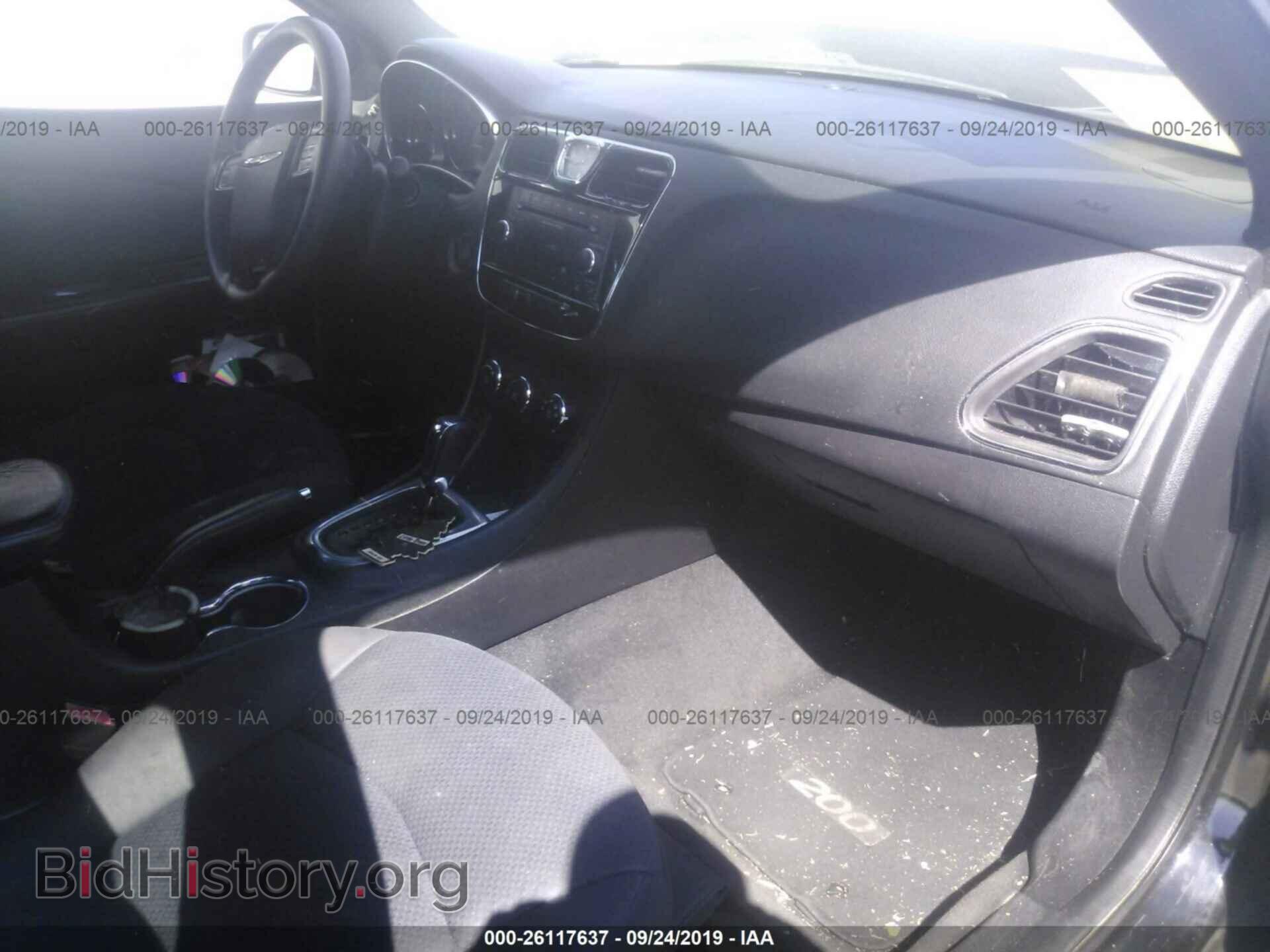 2013 CHRYSLER 200 - VIN: 1C3CCBAB0DN640366 - Photo 5