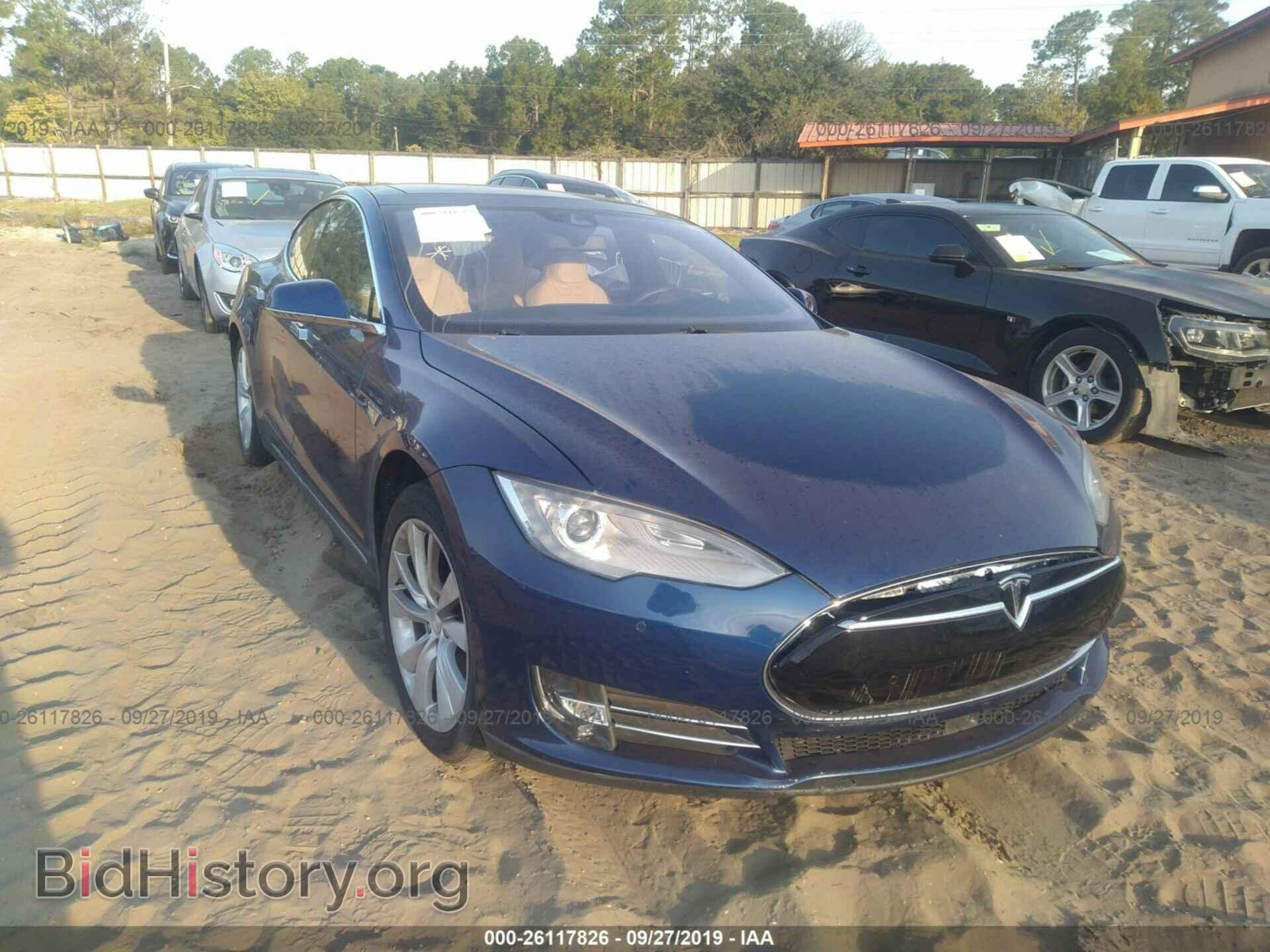 Фотография 5YJSA1E23GF136513 - TESLA MODEL S 2016