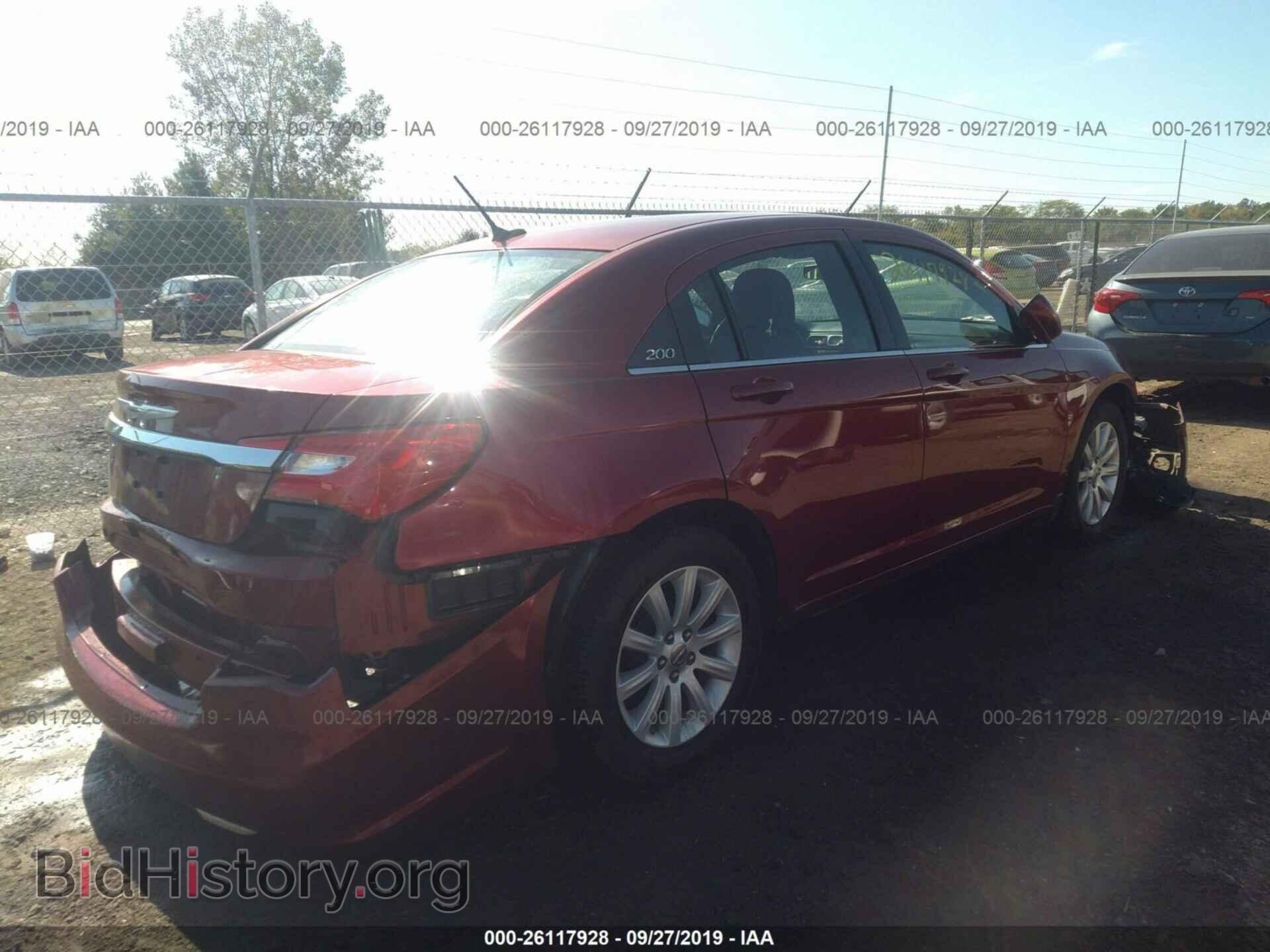 2014 CHRYSLER 200 - VIN: 1C3CCBBB4EN185571 - Фото 4