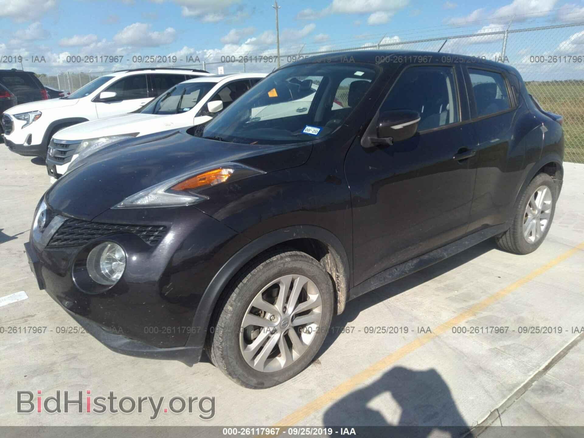 2017 Nissan Juke - VIN: JN8AF5MR9HT701708 - Фото 2