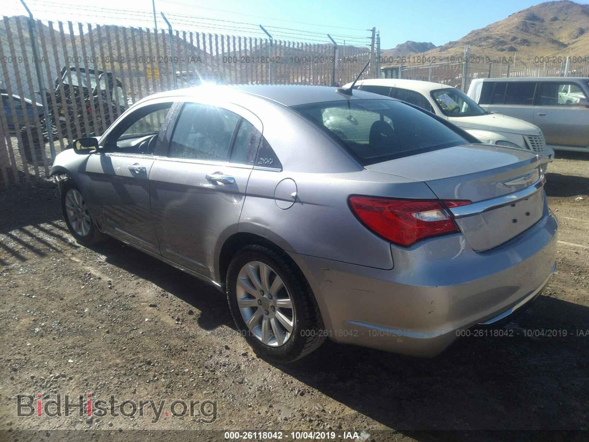 2013 CHRYSLER 200 - VIN: 1C3CCBCG1DN510587 - Фото 3