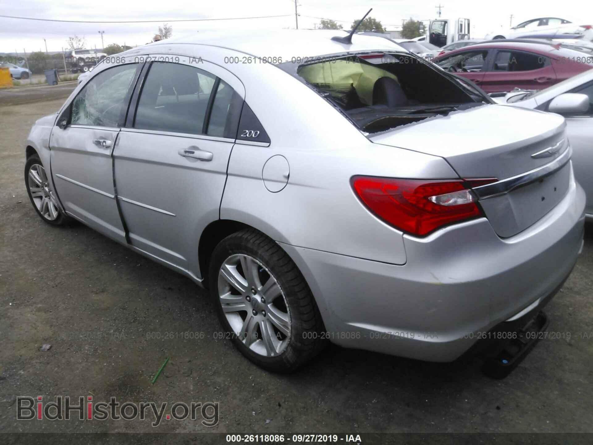 2012 CHRYSLER 200 - VIN: 1C3CCBAB9CN316945 - Photo 3