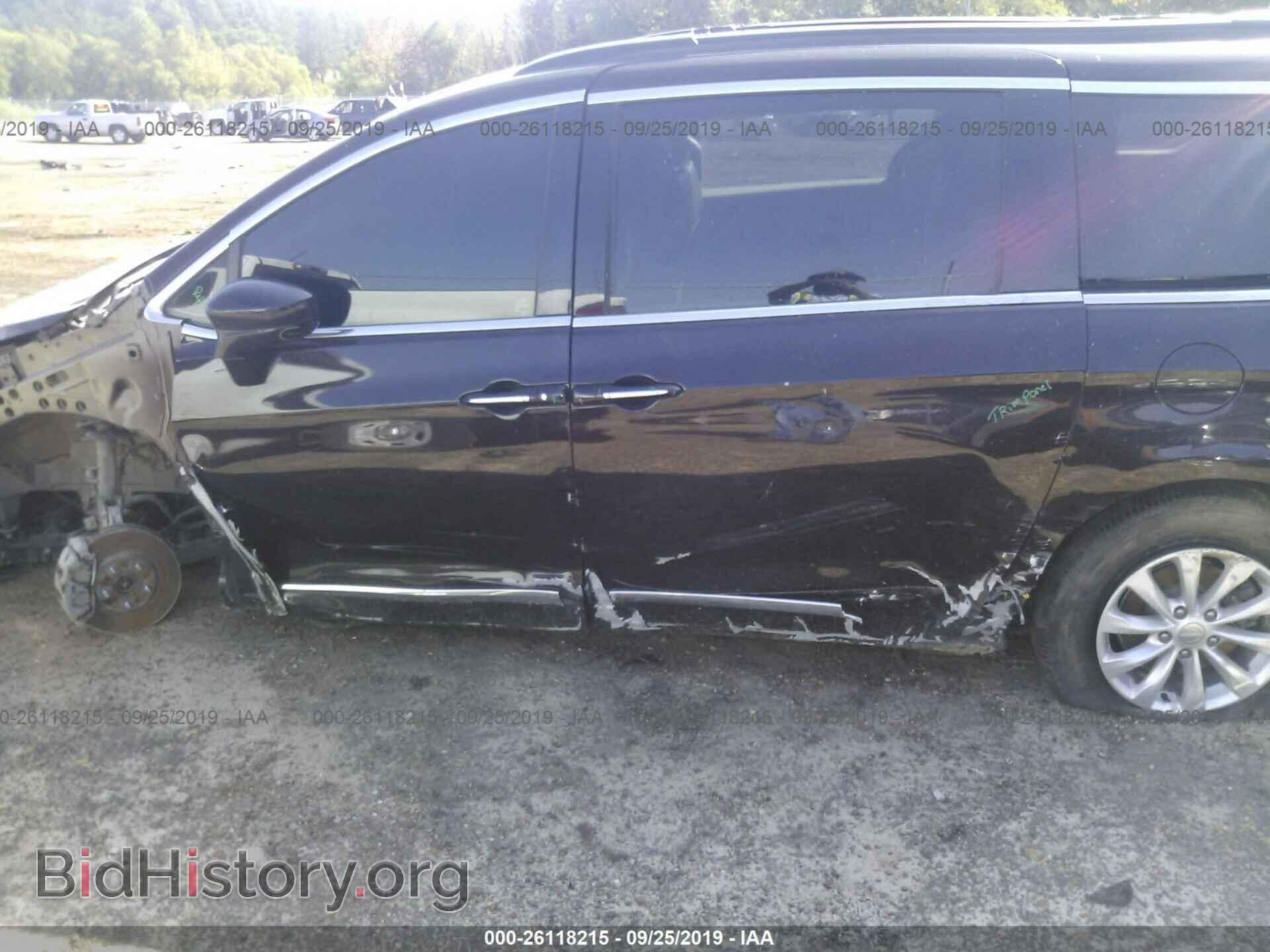 2017 CHRYSLER PACIFICA - VIN: 2C4RC1BG6HR526827 - Фото 6
