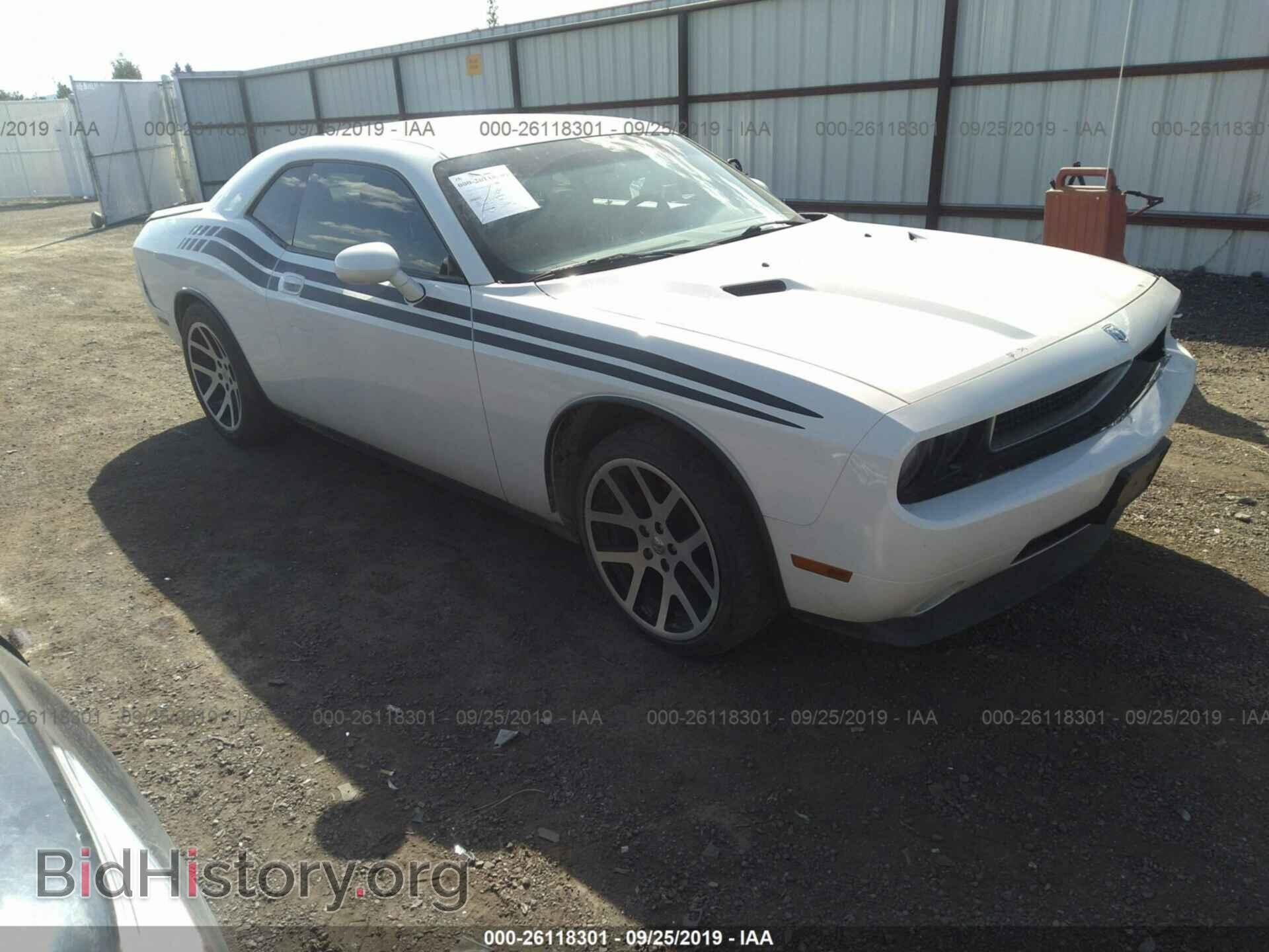 Photo 2B3LJ44V29H515759 - DODGE CHALLENGER 2009