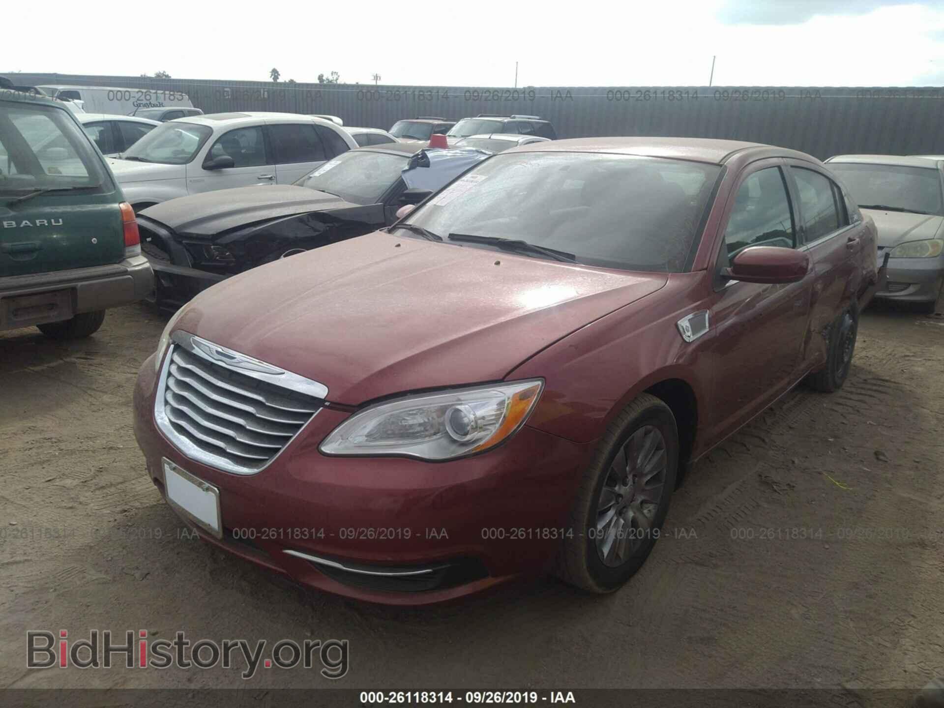 2014 CHRYSLER 200 - VIN: 1C3CCBABXEN206005 - Фото 2