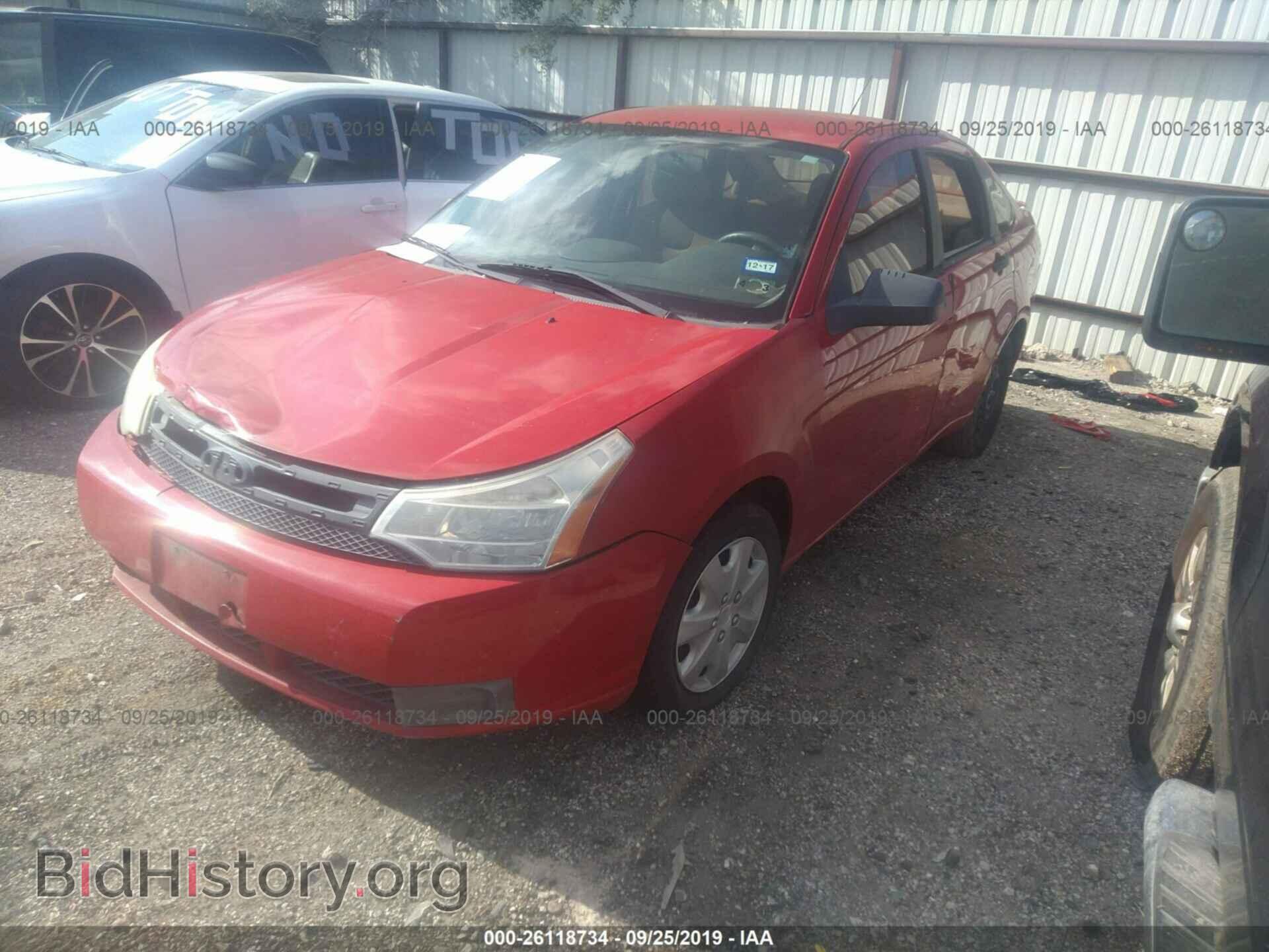 2008 FORD FOCUS - VIN: 1FAHP34N88W177500 - Фото 2