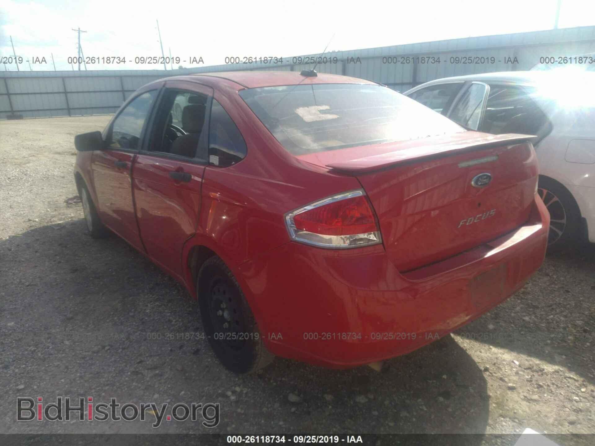 2008 FORD FOCUS - VIN: 1FAHP34N88W177500 - Фото 3