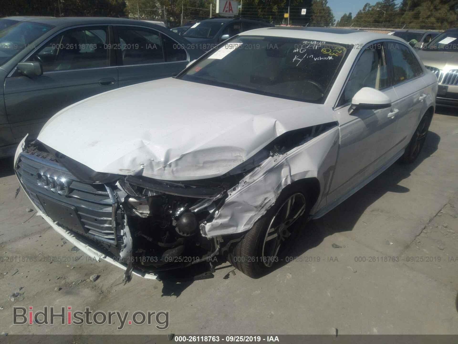 2018 AUDI A4 - VIN: WAUENAF41JA090078 - Photo 2