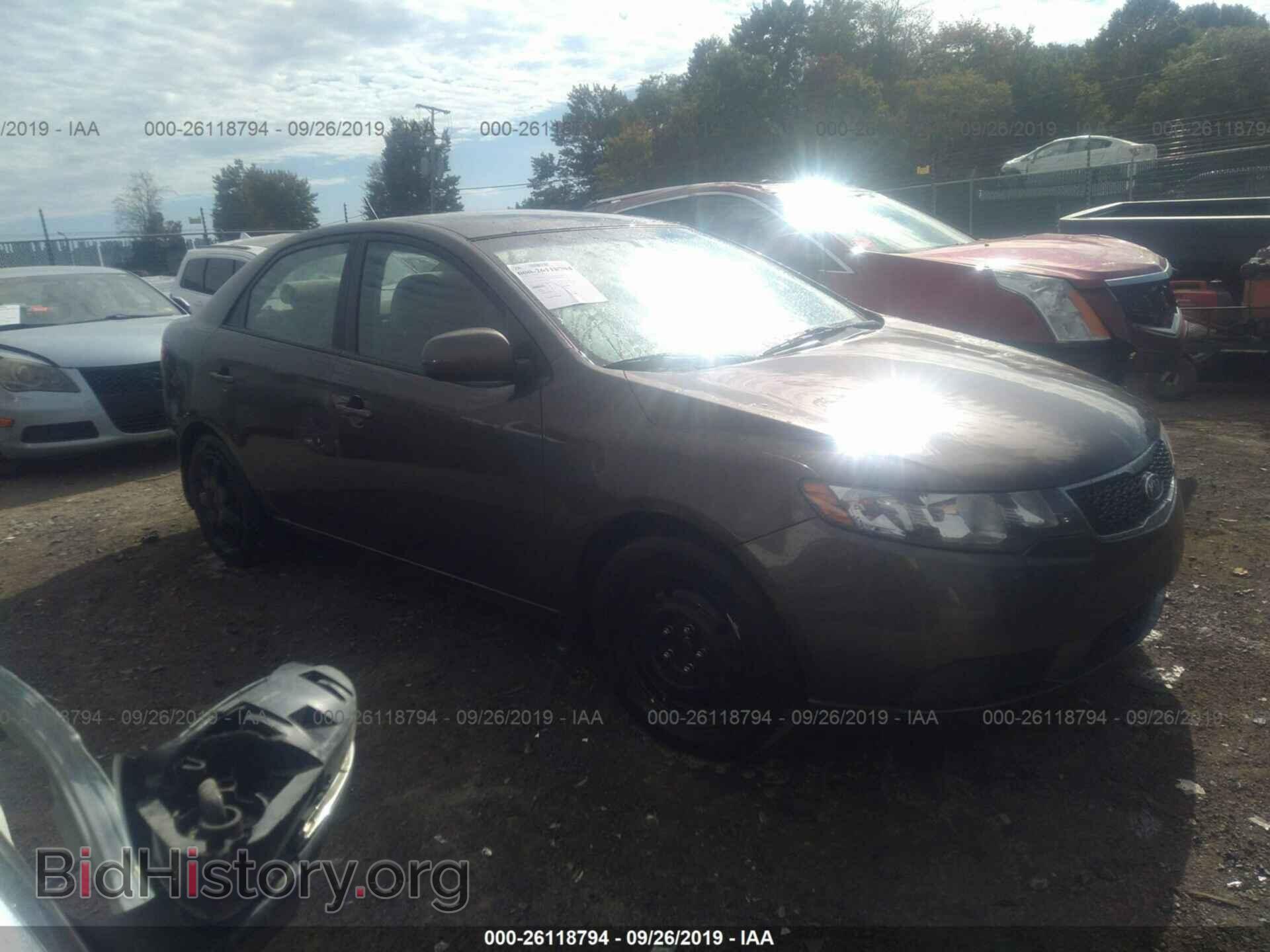 Фотография KNAFU4A2XC5543303 - KIA FORTE 2012