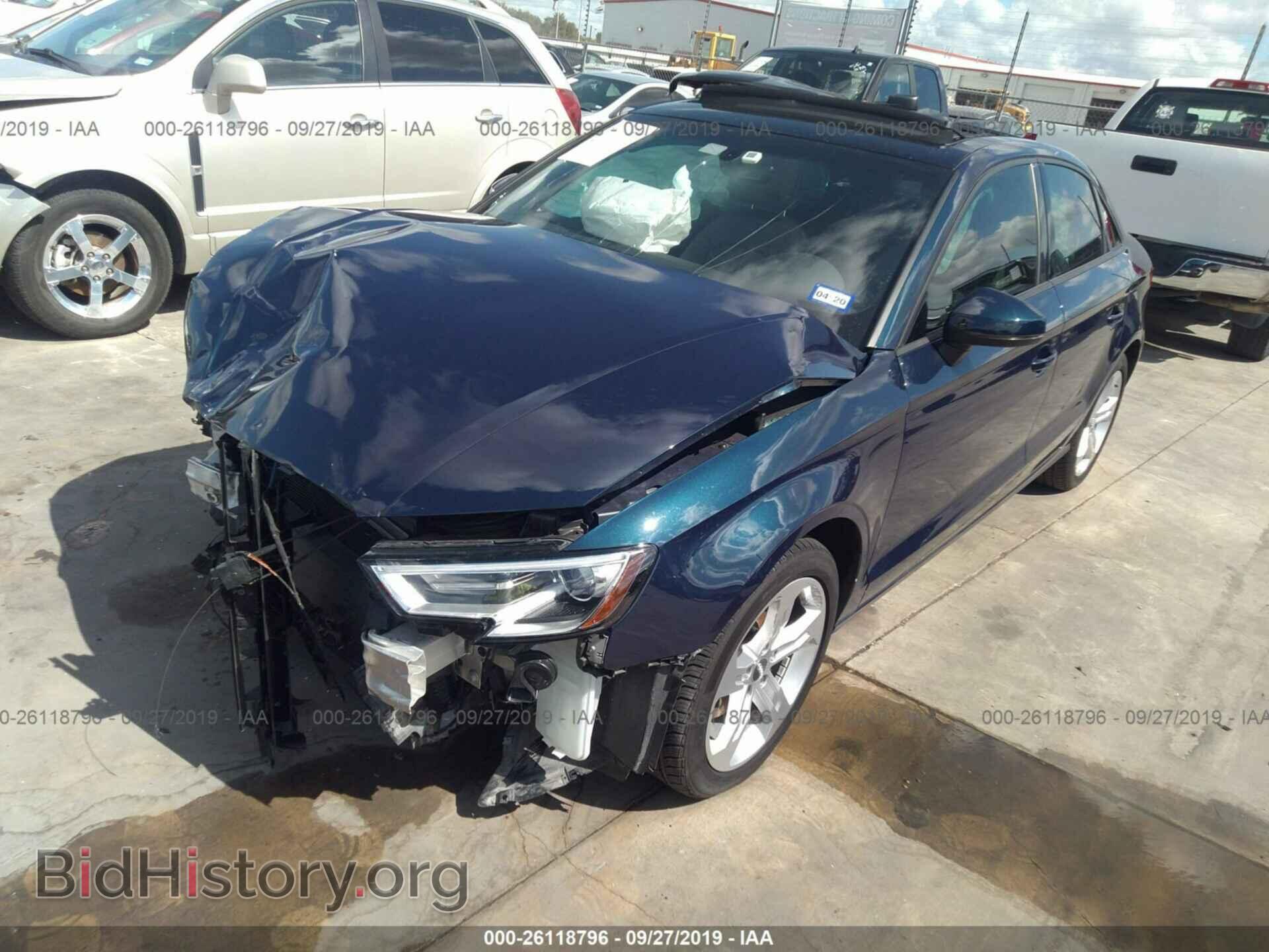 2018 AUDI A3 - VIN: WAUAUGFF5J1009699 - Фото 2