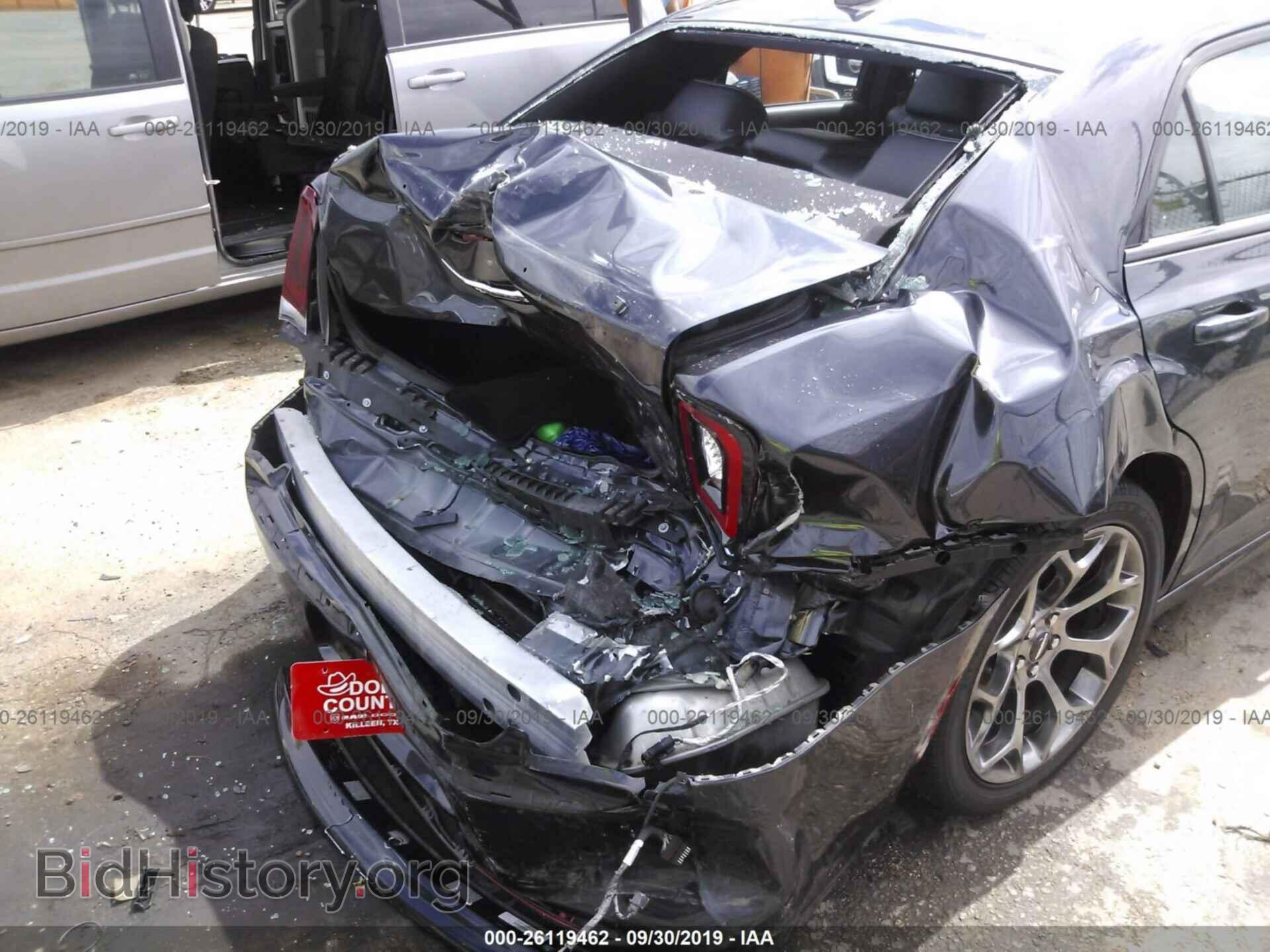 2018 CHRYSLER 300 - VIN: 2C3CCABG9JH244610 - Фото 6