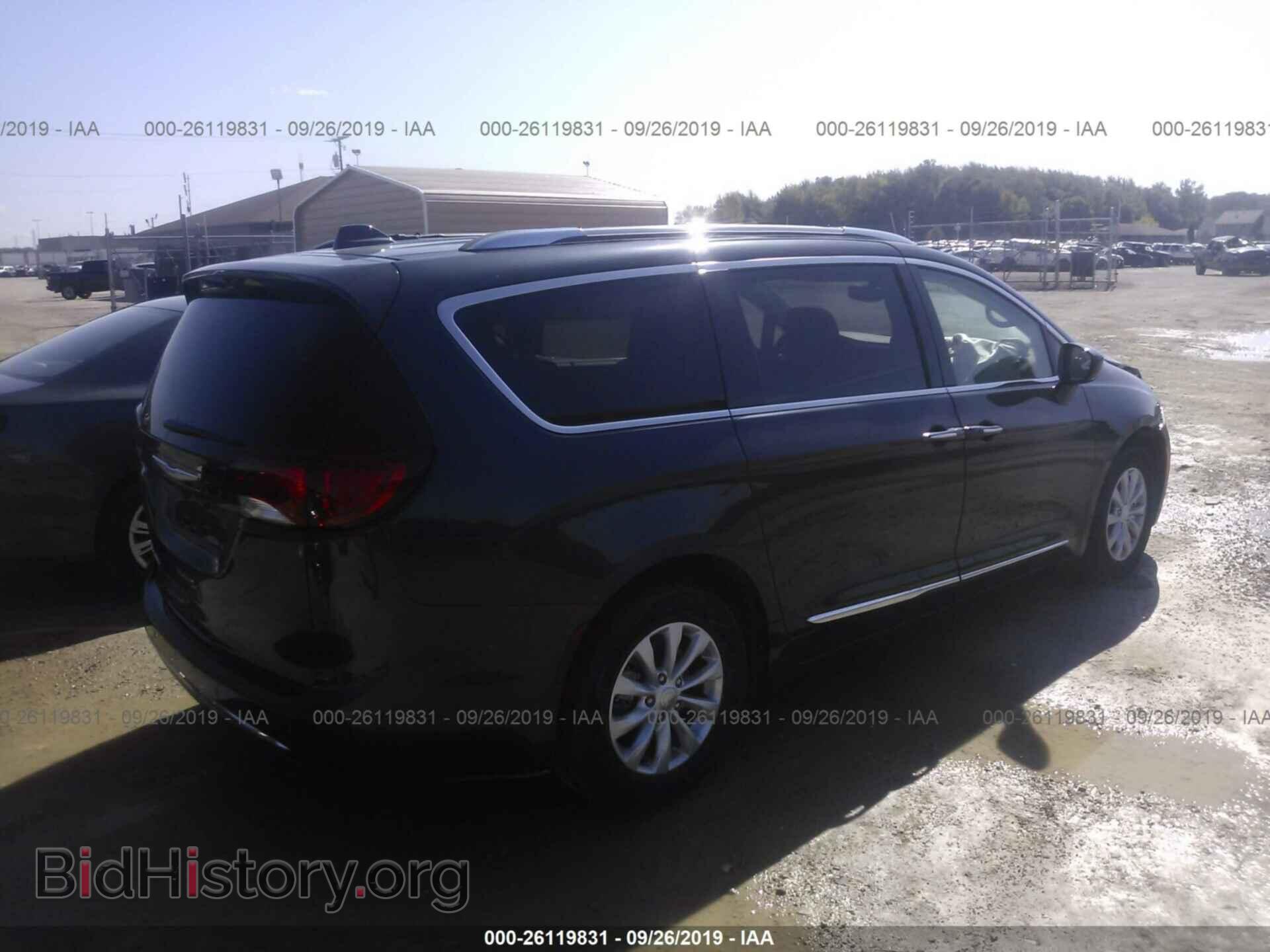 2019 CHRYSLER PACIFICA - VIN: 2C4RC1BG6KR636428 - Фото 4