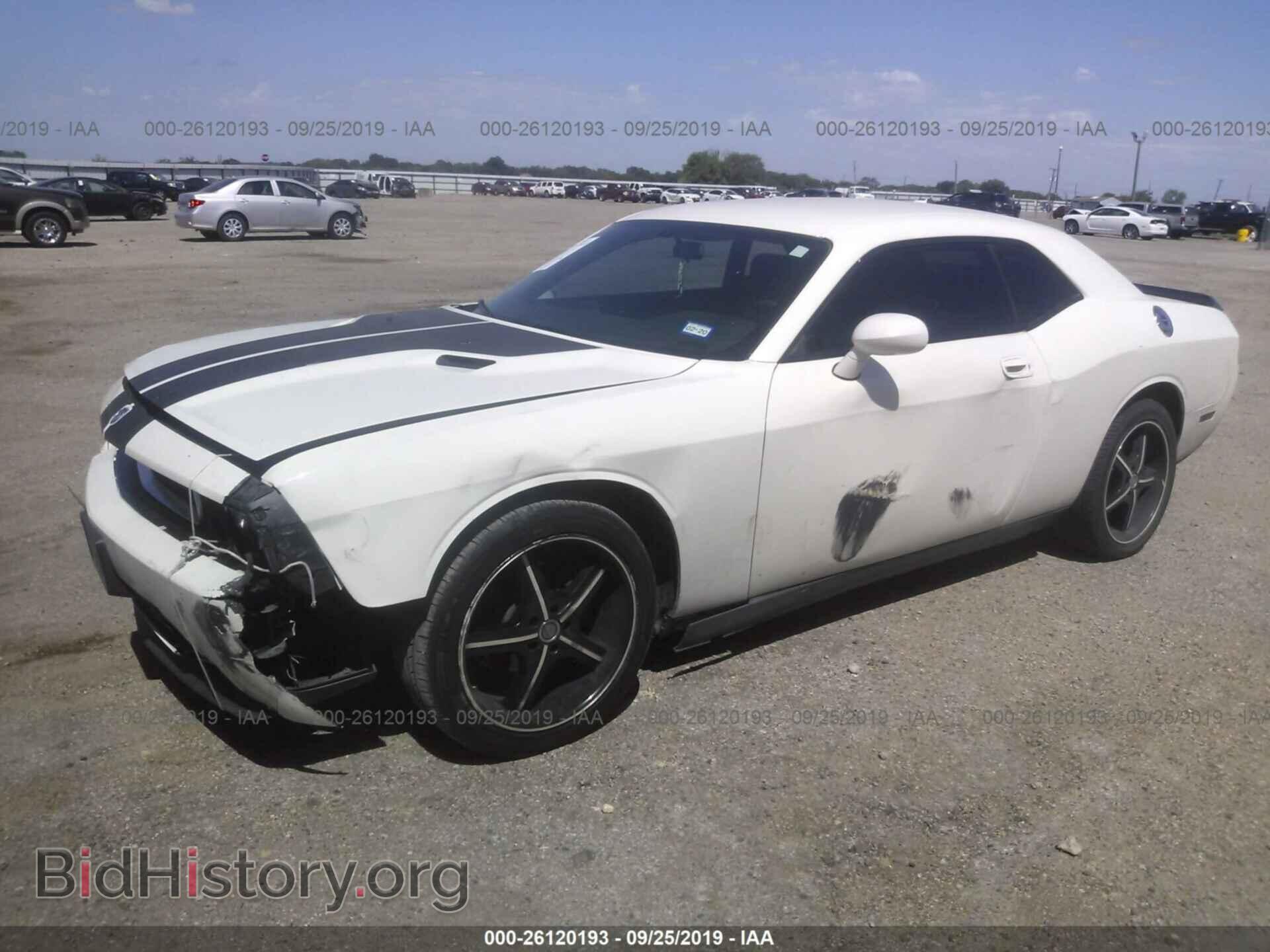 2010 DODGE CHALLENGER - VIN: 2B3CJ4DV5AH139708 - Фото 2