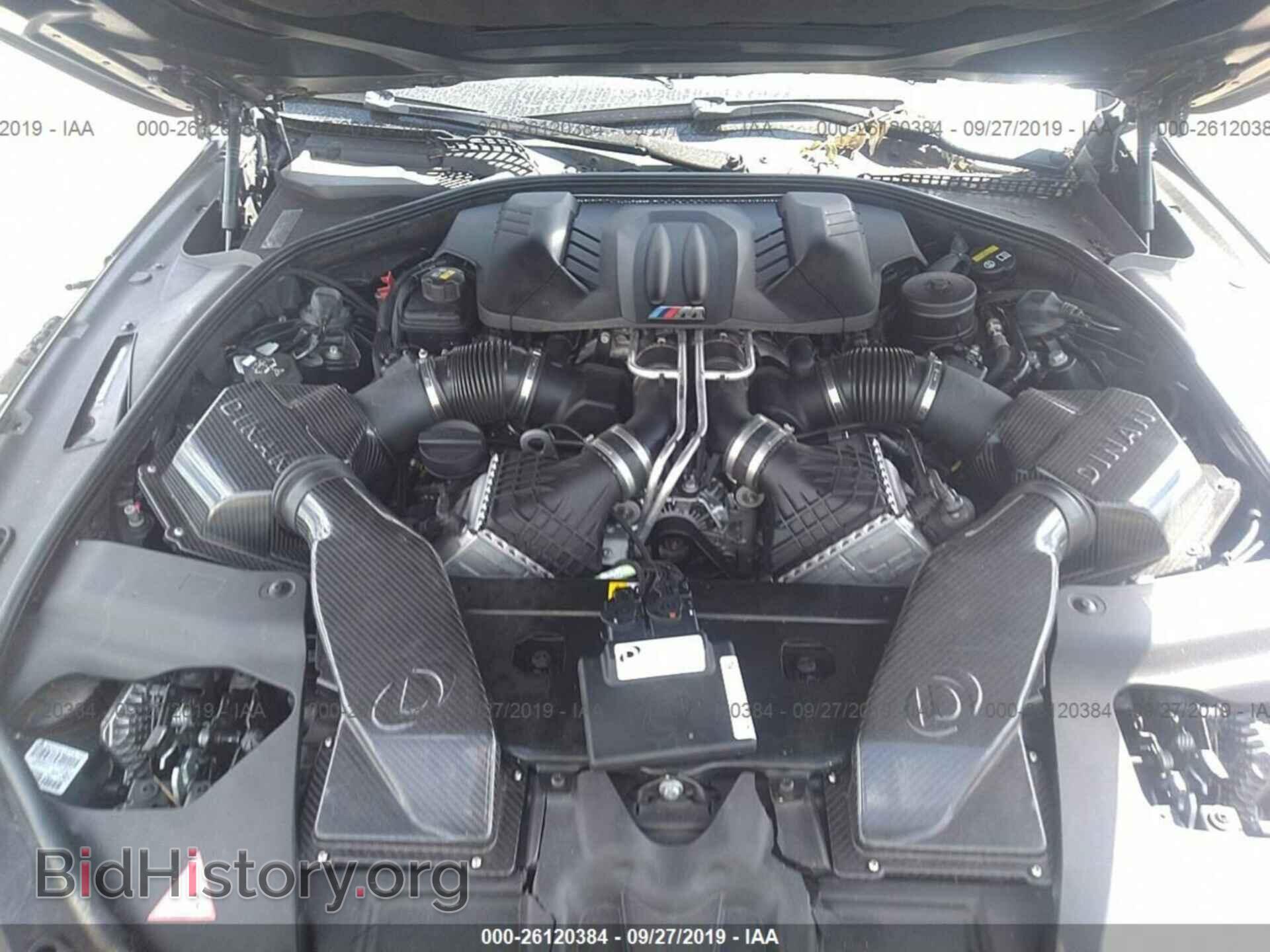 2016 BMW M6 - VIN: WBS6E9C55GGF92631 - Фото 10