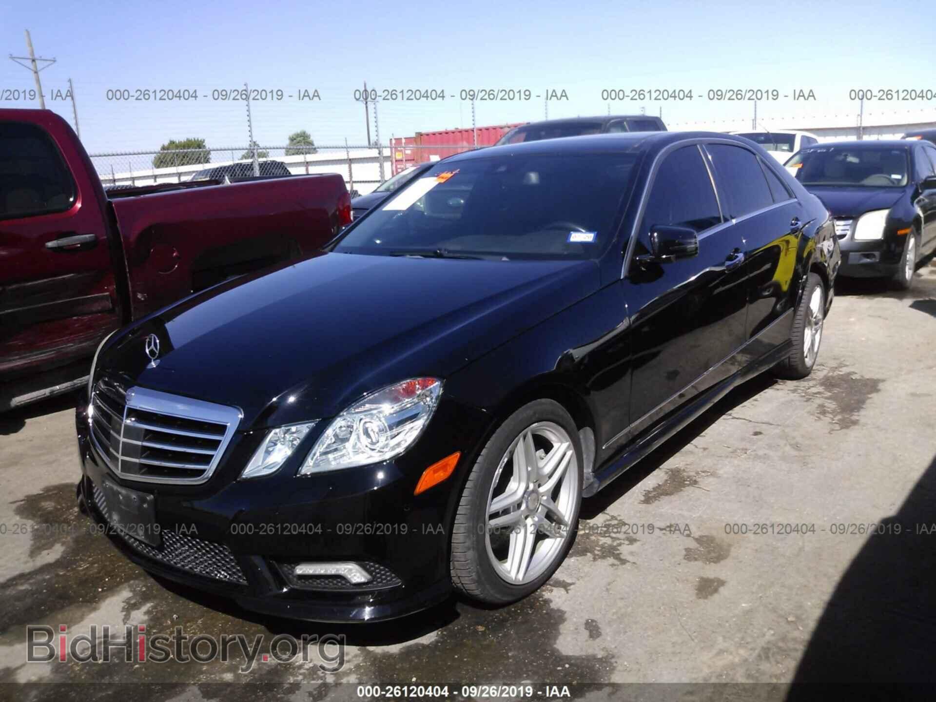 2011 MERCEDES-BENZ E - VIN: WDDHF7CB8BA436993 - Фото 2