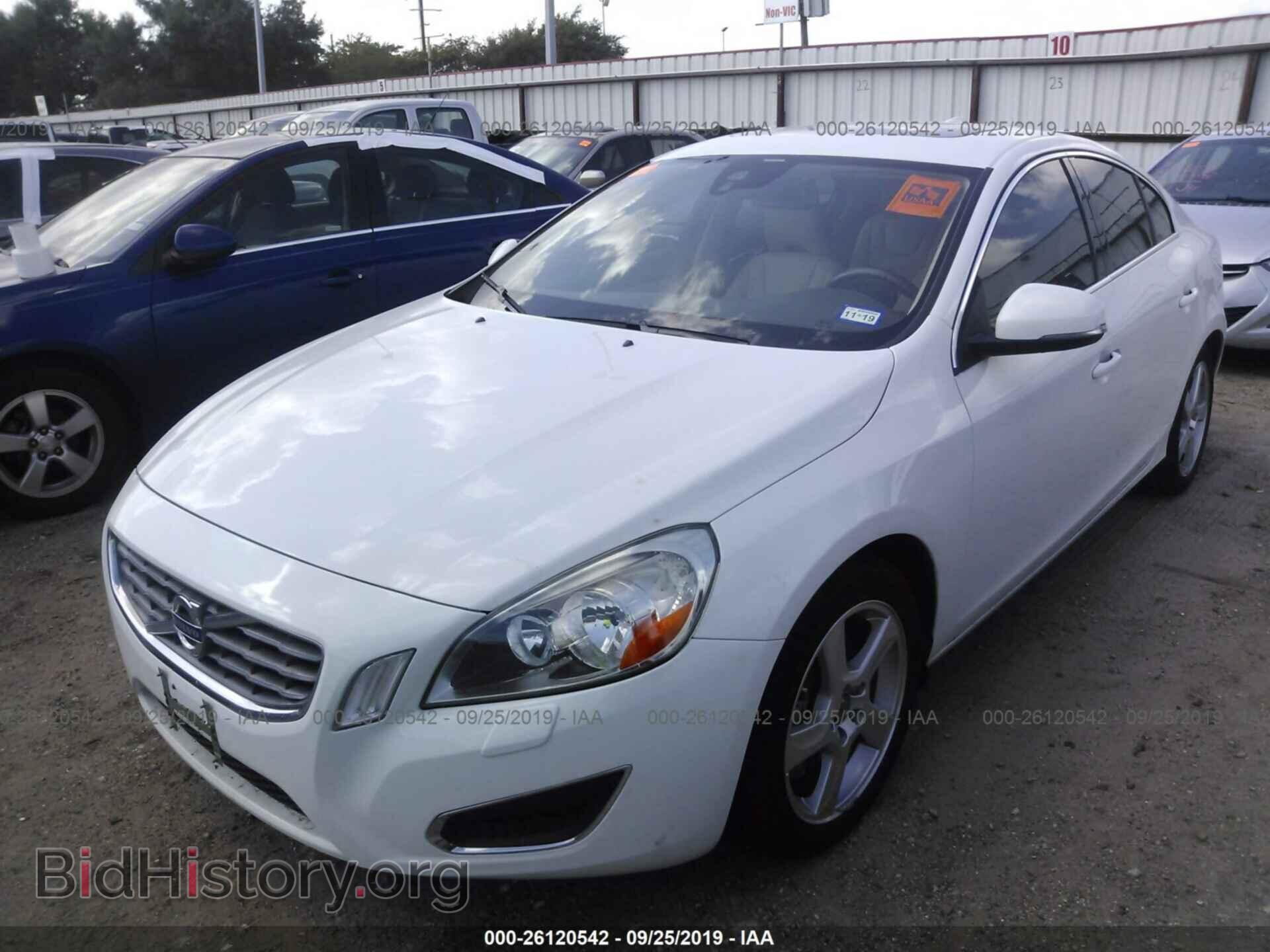 2013 VOLVO S60 - VIN: YV1612FS3D2182129 - Фото 2