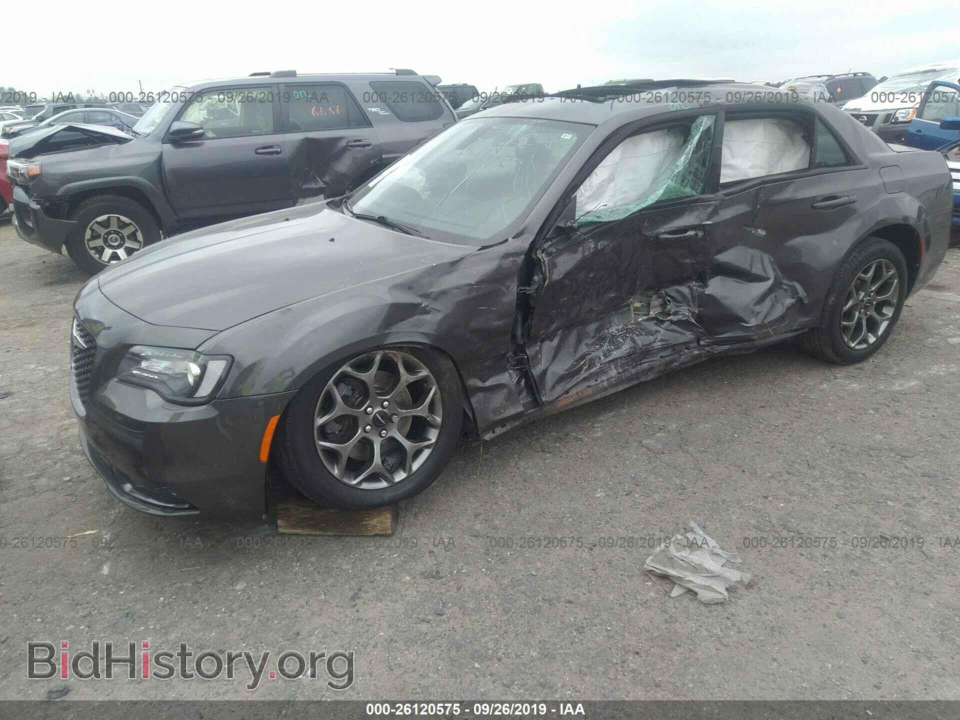 2016 CHRYSLER 300 - VIN: 2C3CCAGG8GH234264 - Фото 2