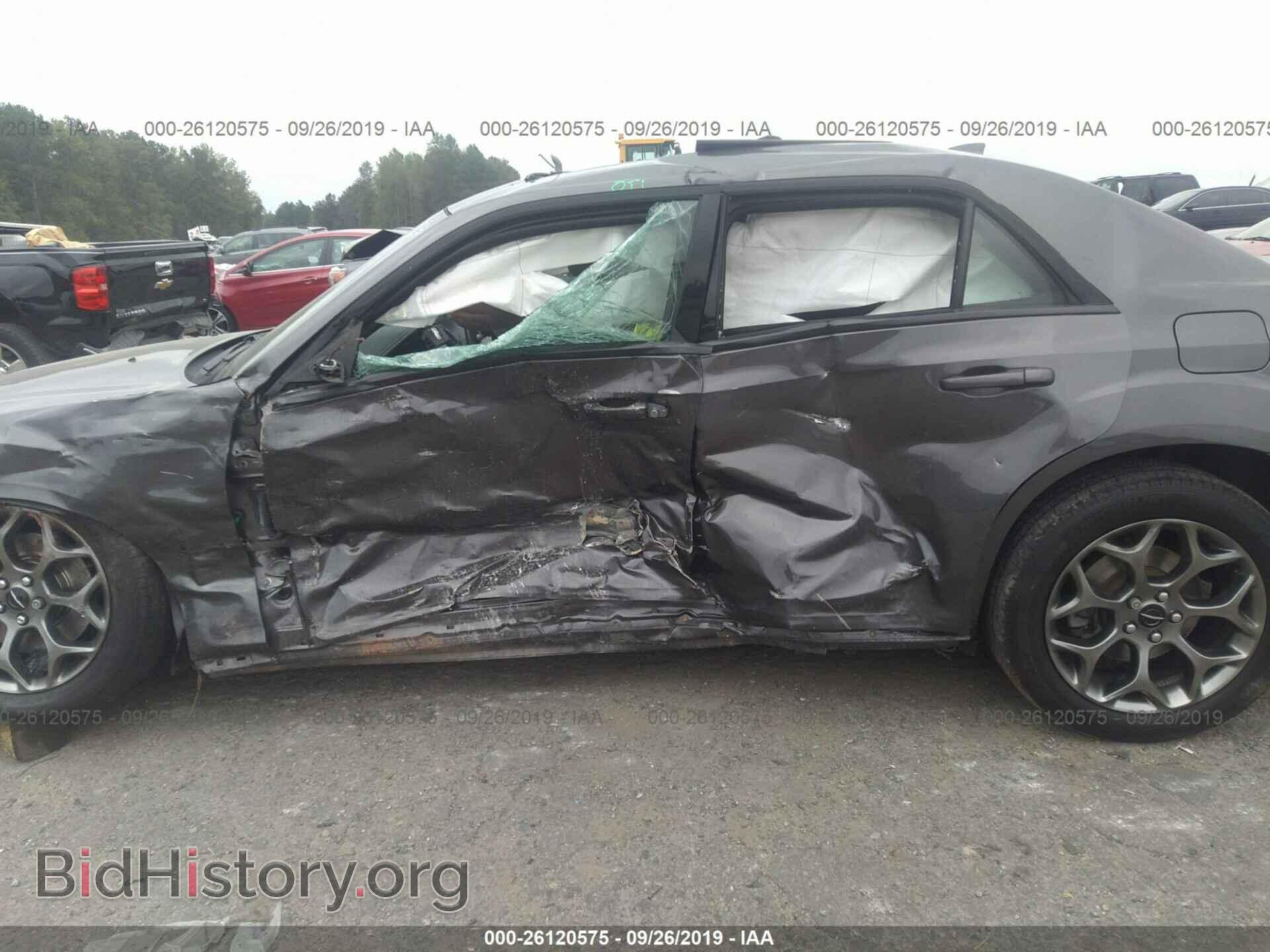 2016 CHRYSLER 300 - VIN: 2C3CCAGG8GH234264 - Фото 6
