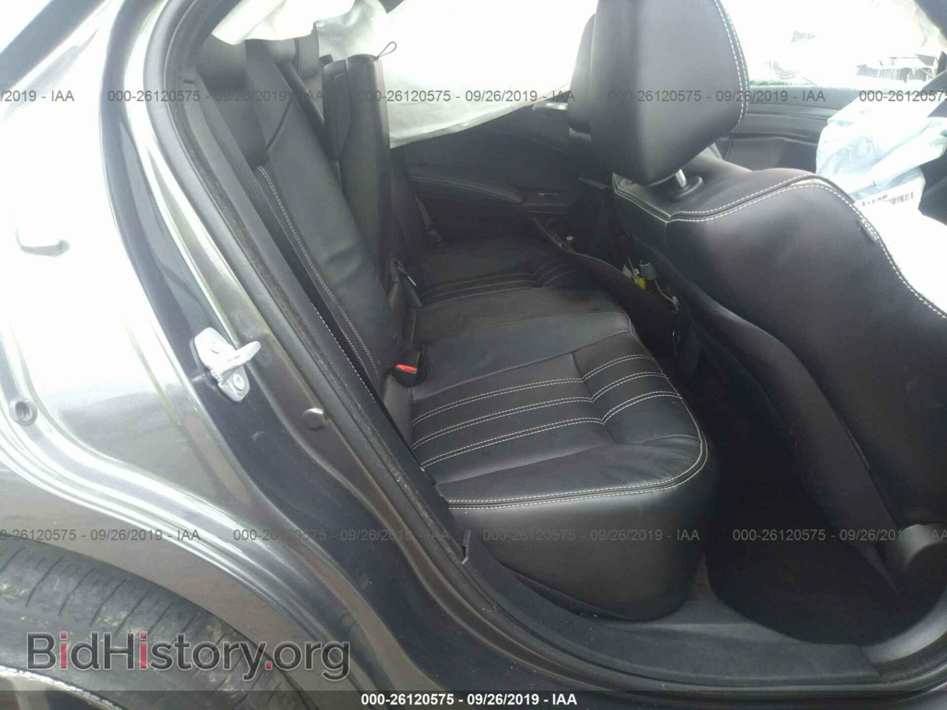 2016 CHRYSLER 300 - VIN: 2C3CCAGG8GH234264 - Фото 8