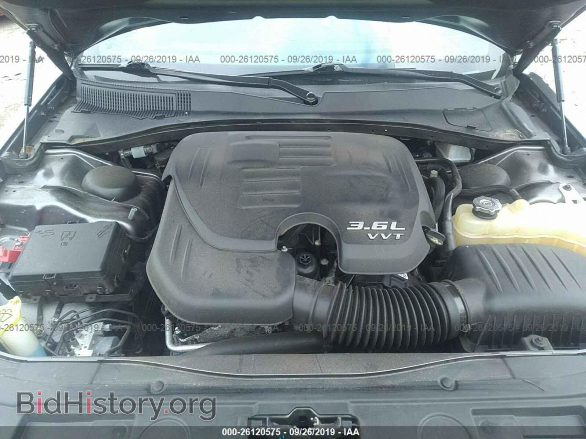 2016 CHRYSLER 300 - VIN: 2C3CCAGG8GH234264 - Фото 10