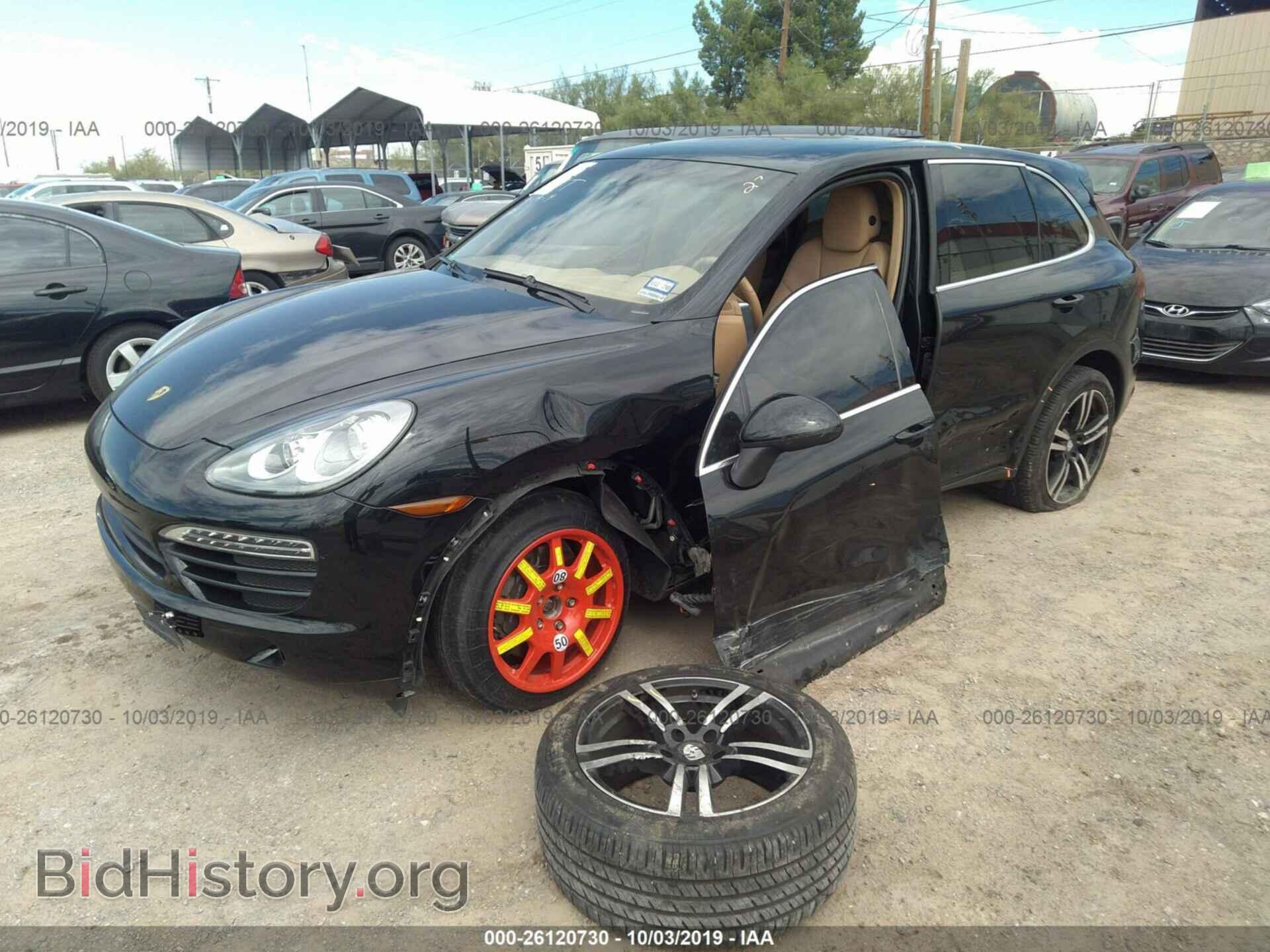 2011 PORSCHE CAYENNE - VIN: WP1AA2A2XBLA07485 - Photo 2