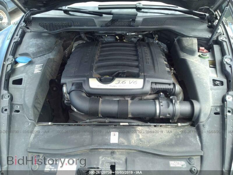 2011 Porsche CAYENNE (VIN WP1AA2A2XBLA07485) — photo 10 of 10