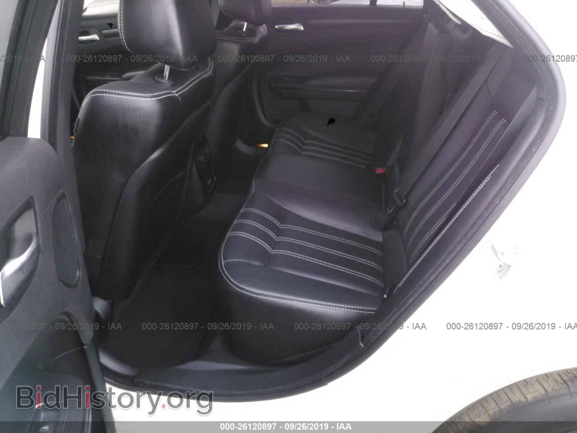 2015 CHRYSLER 300 - VIN: 2C3CCAGG7FH887411 - Photo 8