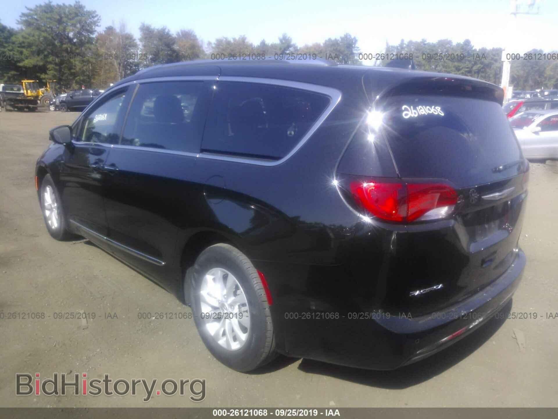 2018 CHRYSLER PACIFICA - VIN: 2C4RC1EG4JR108476 - Фото 3