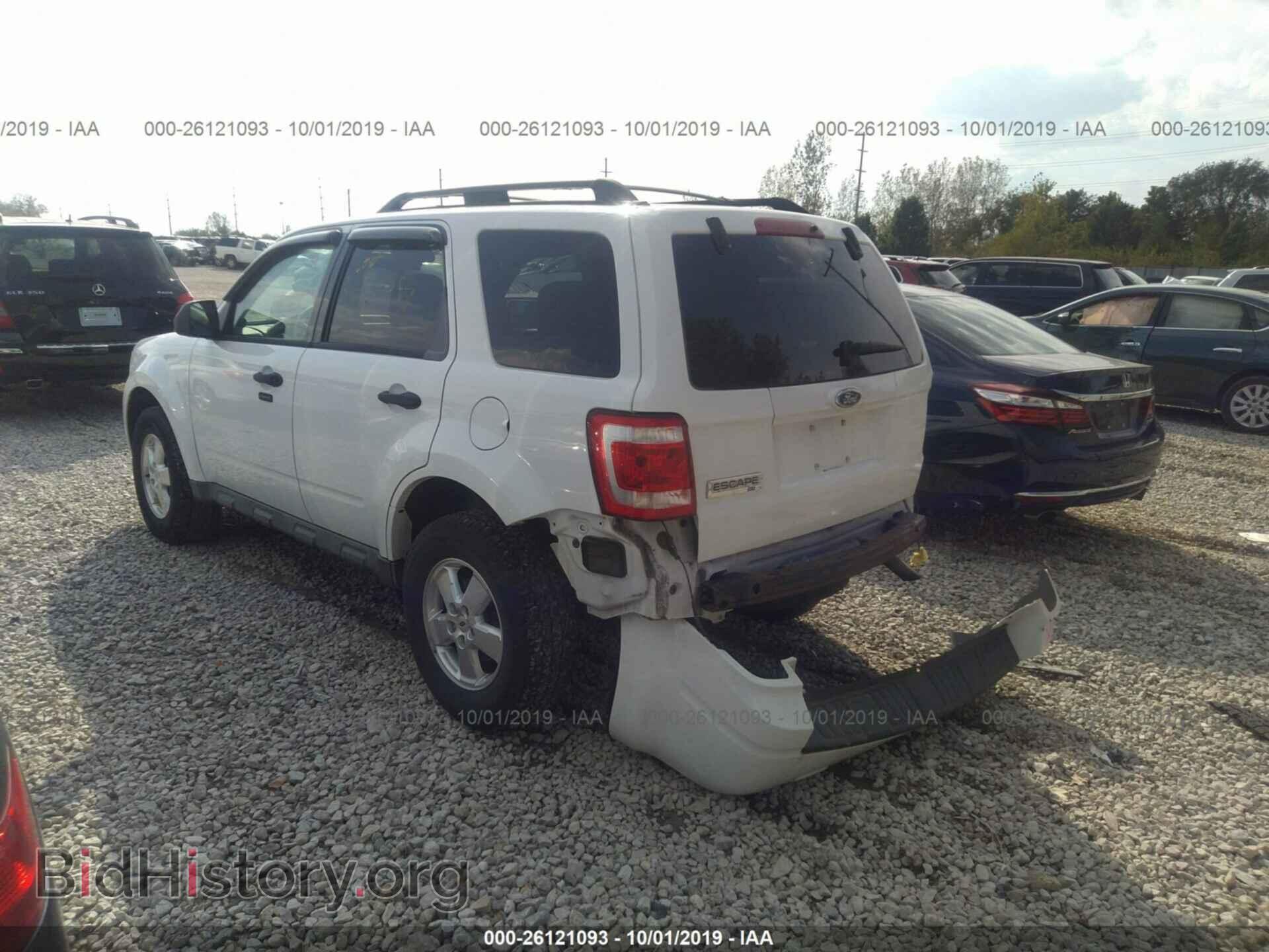 2009 FORD ESCAPE - VIN: 1FMCU03769KB02782 - Фото 3