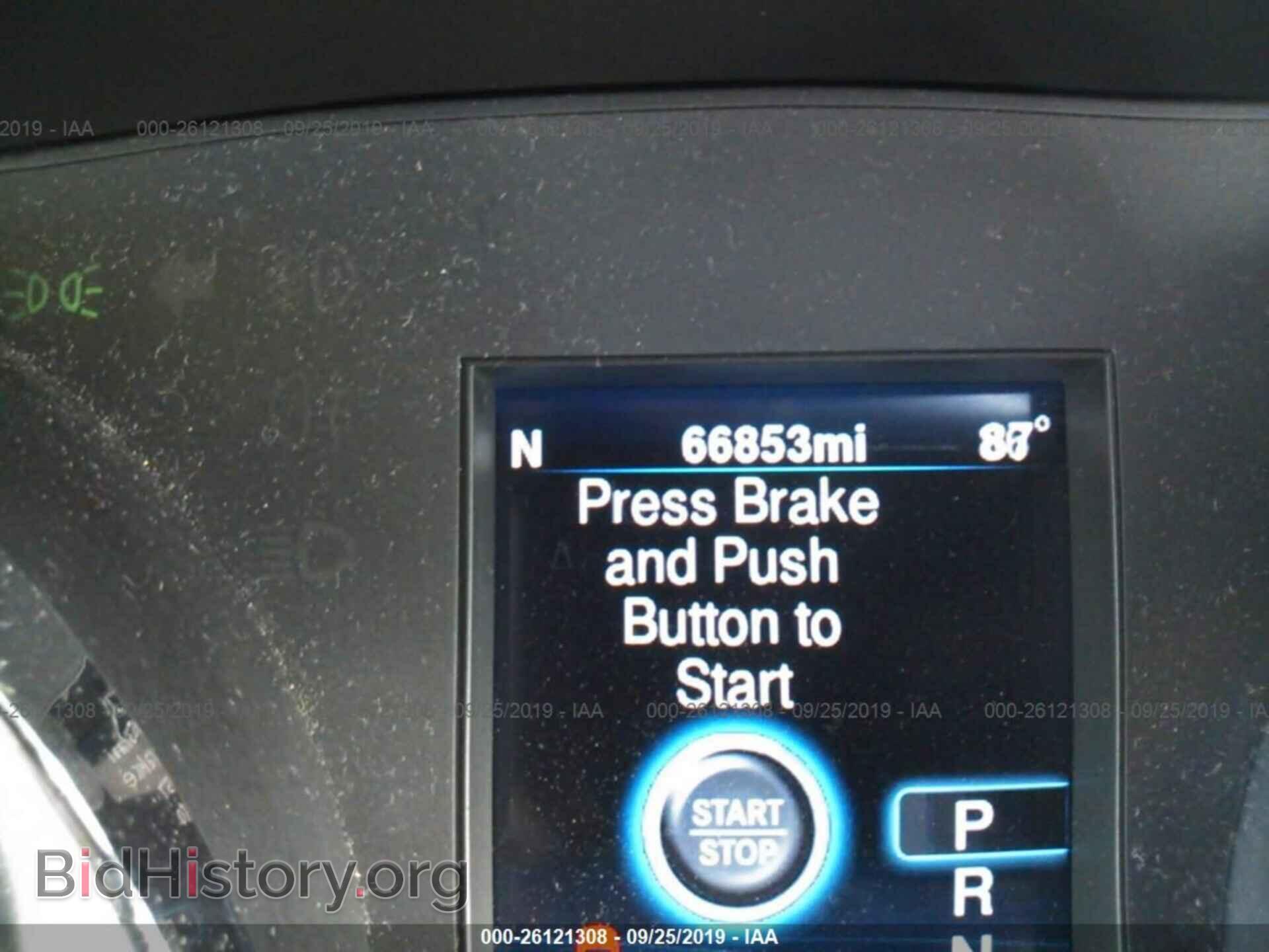 2014 CHRYSLER 300 - VIN: 2C3CCAAG0EH327740 - Фото 7