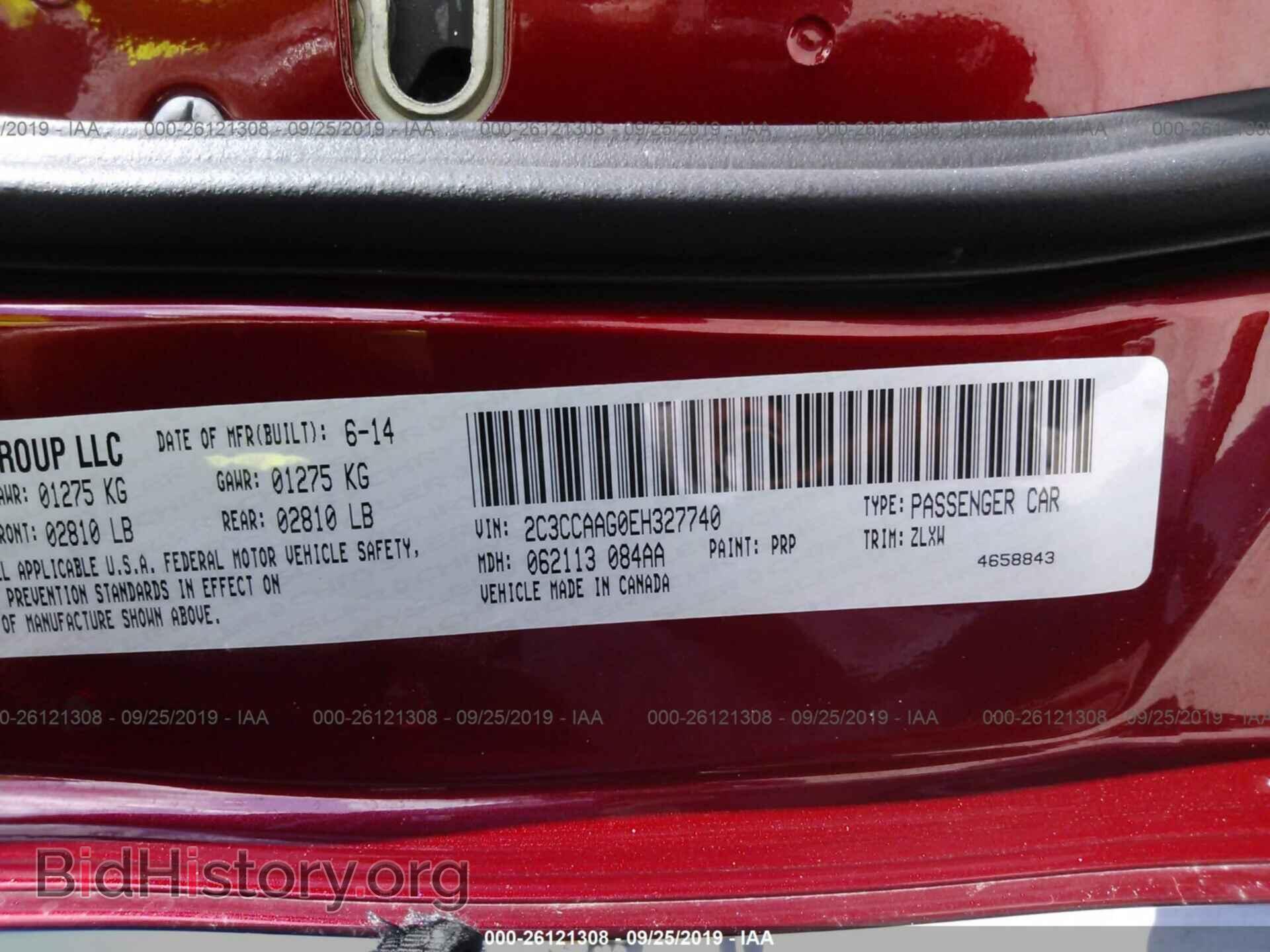 2014 CHRYSLER 300 - VIN: 2C3CCAAG0EH327740 - Фото 9