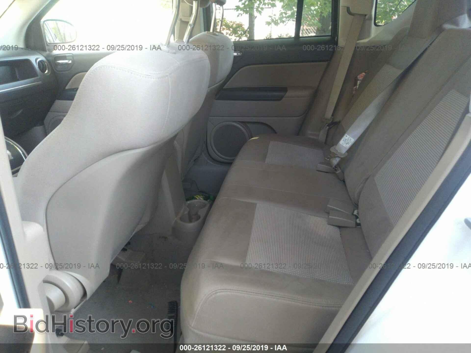 2011 JEEP COMPASS - VIN: 1J4NT1FB1BD260991 - Фото 8