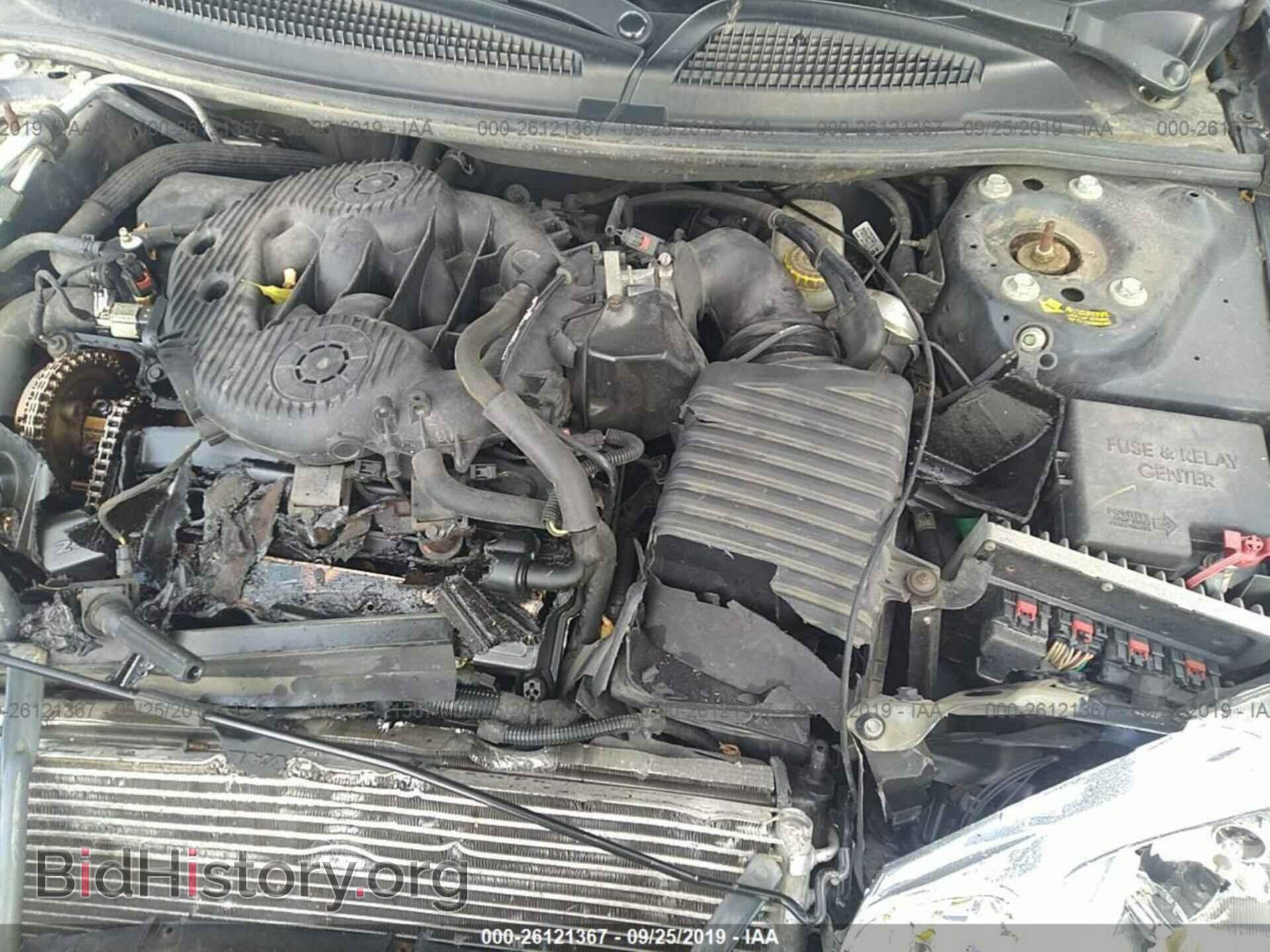 2004 CHRYSLER SEBRING - VIN: 1C3EL65R04N340947 - Фото 9