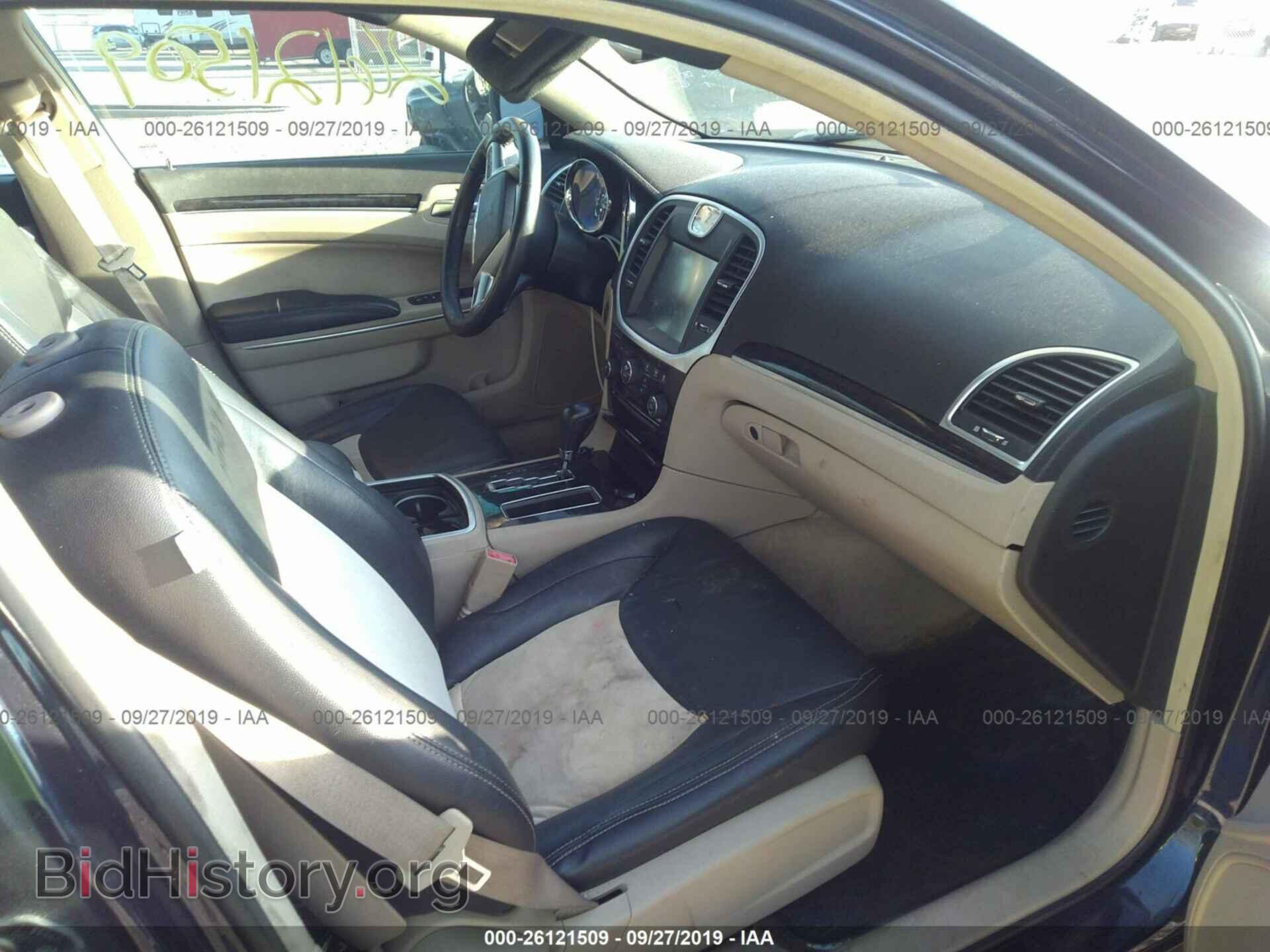 2011 CHRYSLER 300 - VIN: 2C3CA4CG3BH526362 - Photo 5