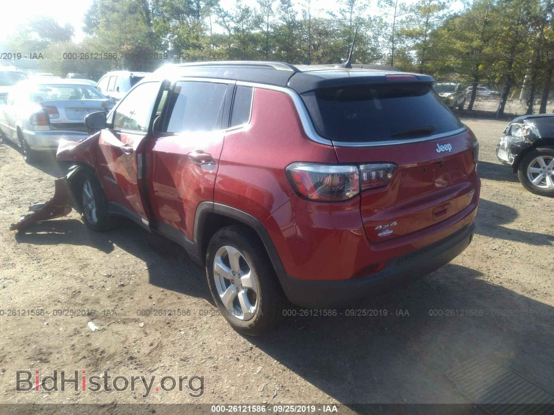 2019 JEEP COMPASS - VIN: 3C4NJDBB0KT670534 - Фото 3