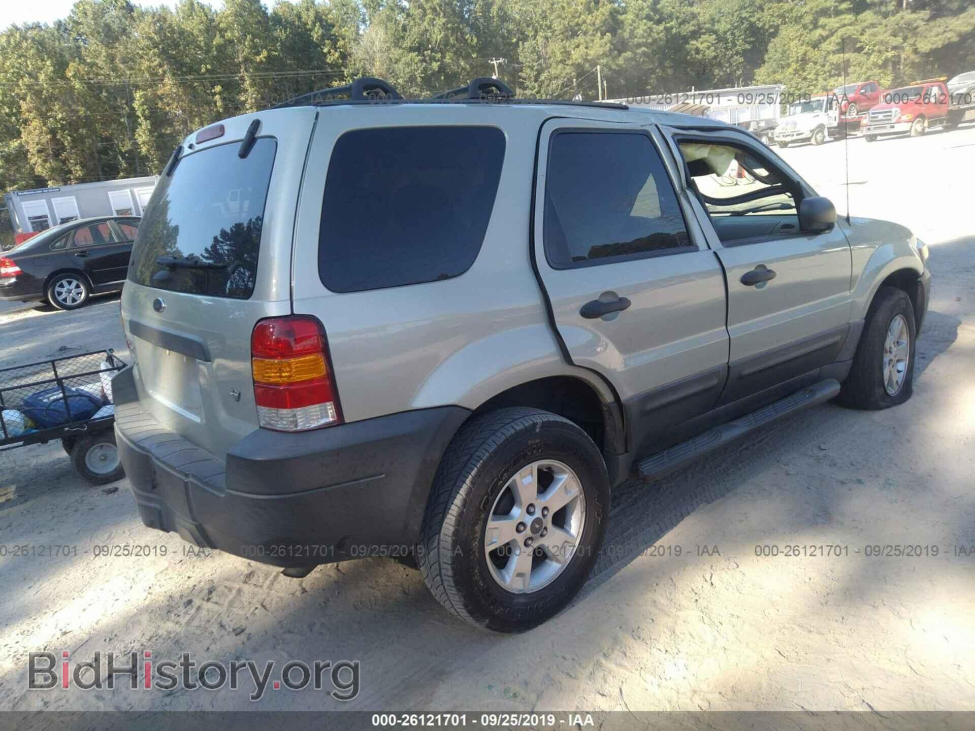 2005 FORD ESCAPE - VIN: 1FMCU03115KC81450 - Фото 4