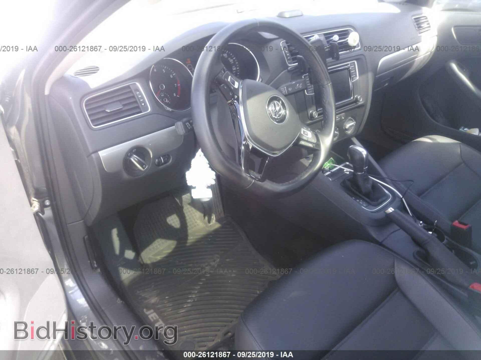 2017 VOLKSWAGEN JETTA - VIN: 3VWDB7AJ4HM272973 - Фото 5