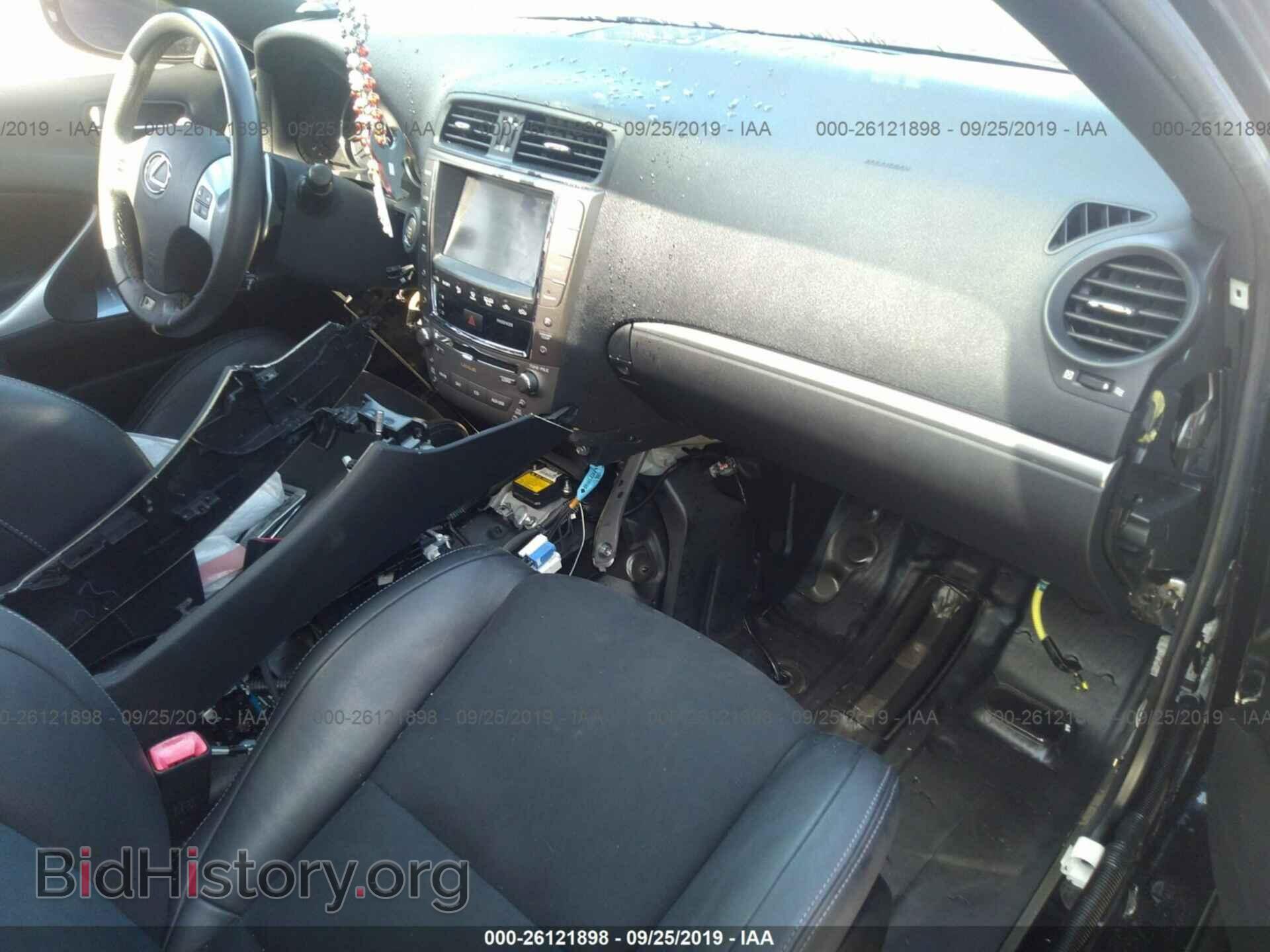 2011 LEXUS IS - VIN: JTHBF5C24B2100433 - Фото 5