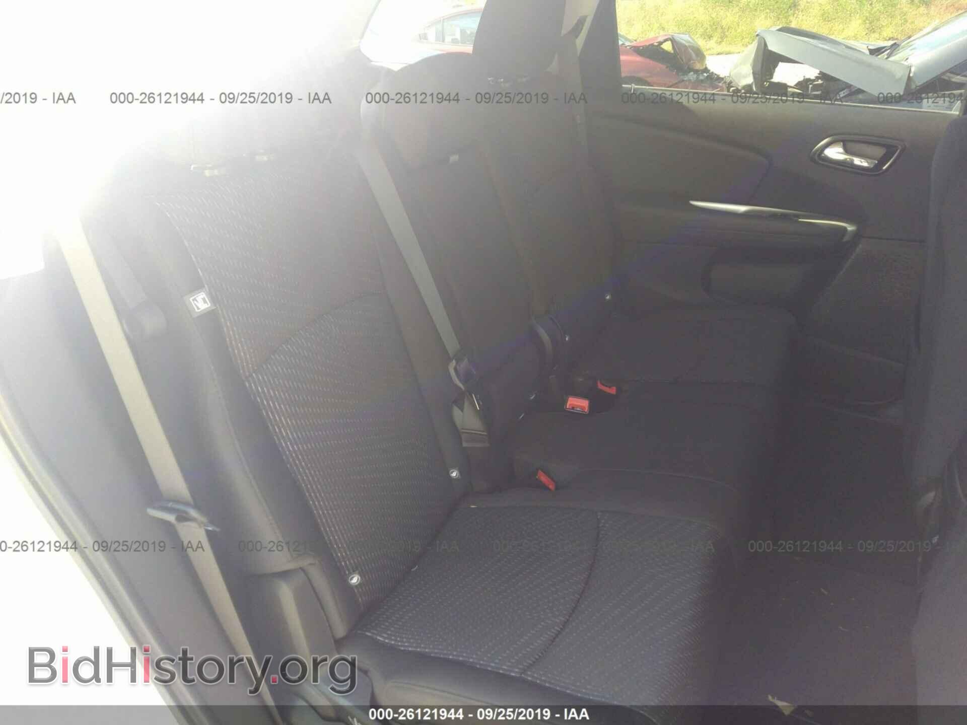 2018 DODGE JOURNEY - VIN: 3C4PDCAB0JT319424 - Photo 8