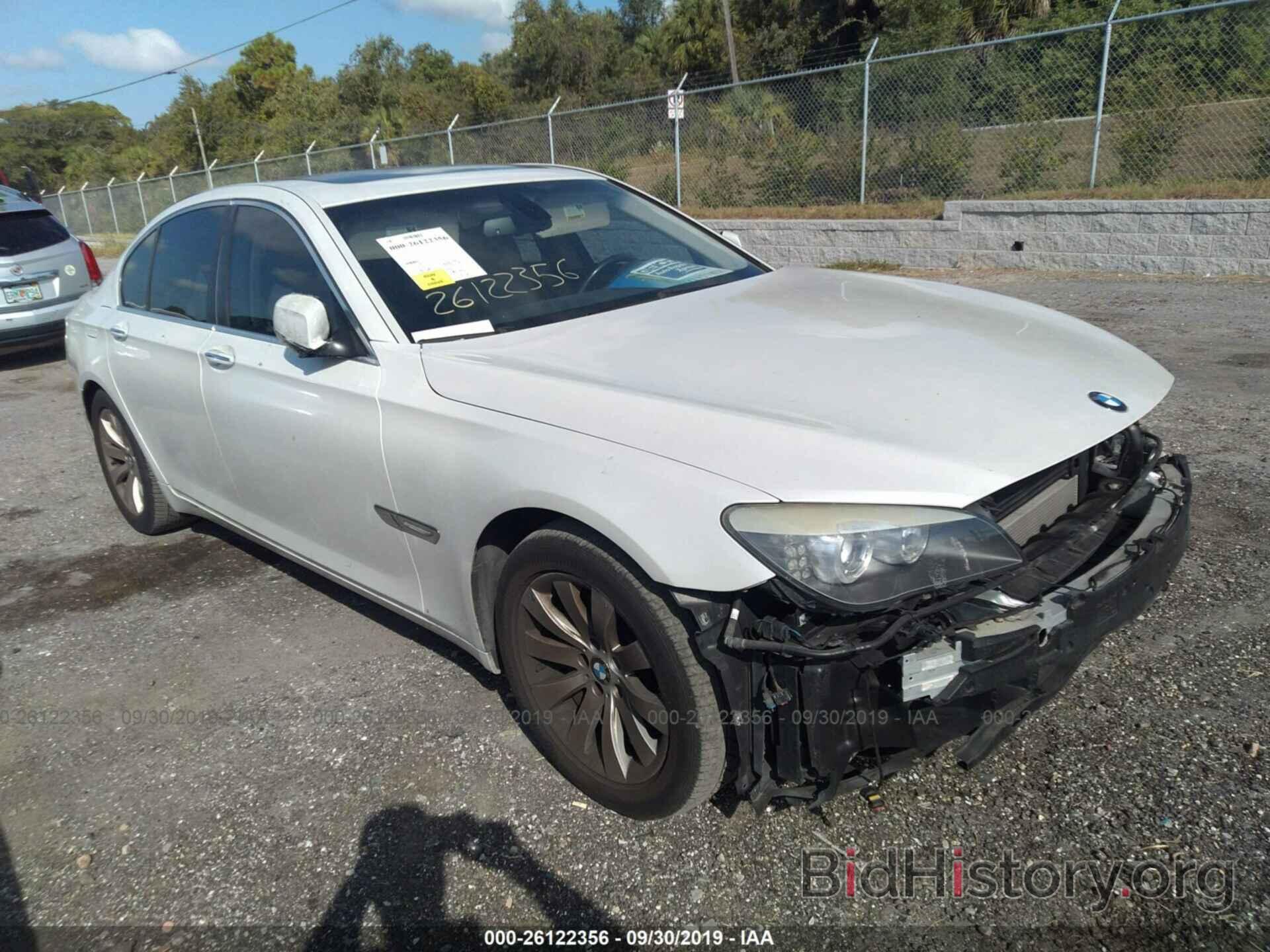 Photo WBAKA83519CY35044 - BMW 750 2009