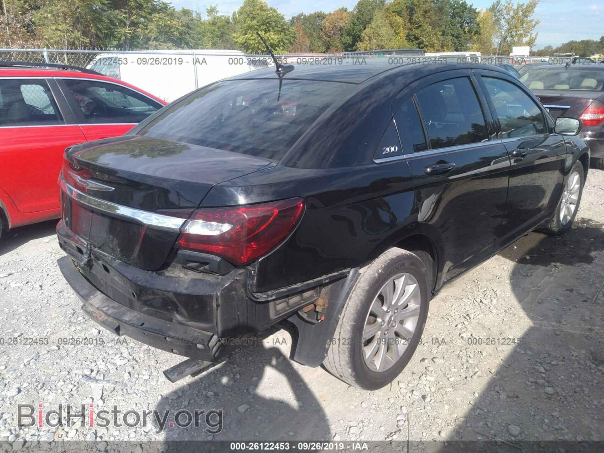 2013 CHRYSLER 200 - VIN: 1C3CCBBB6DN695063 - Photo 4