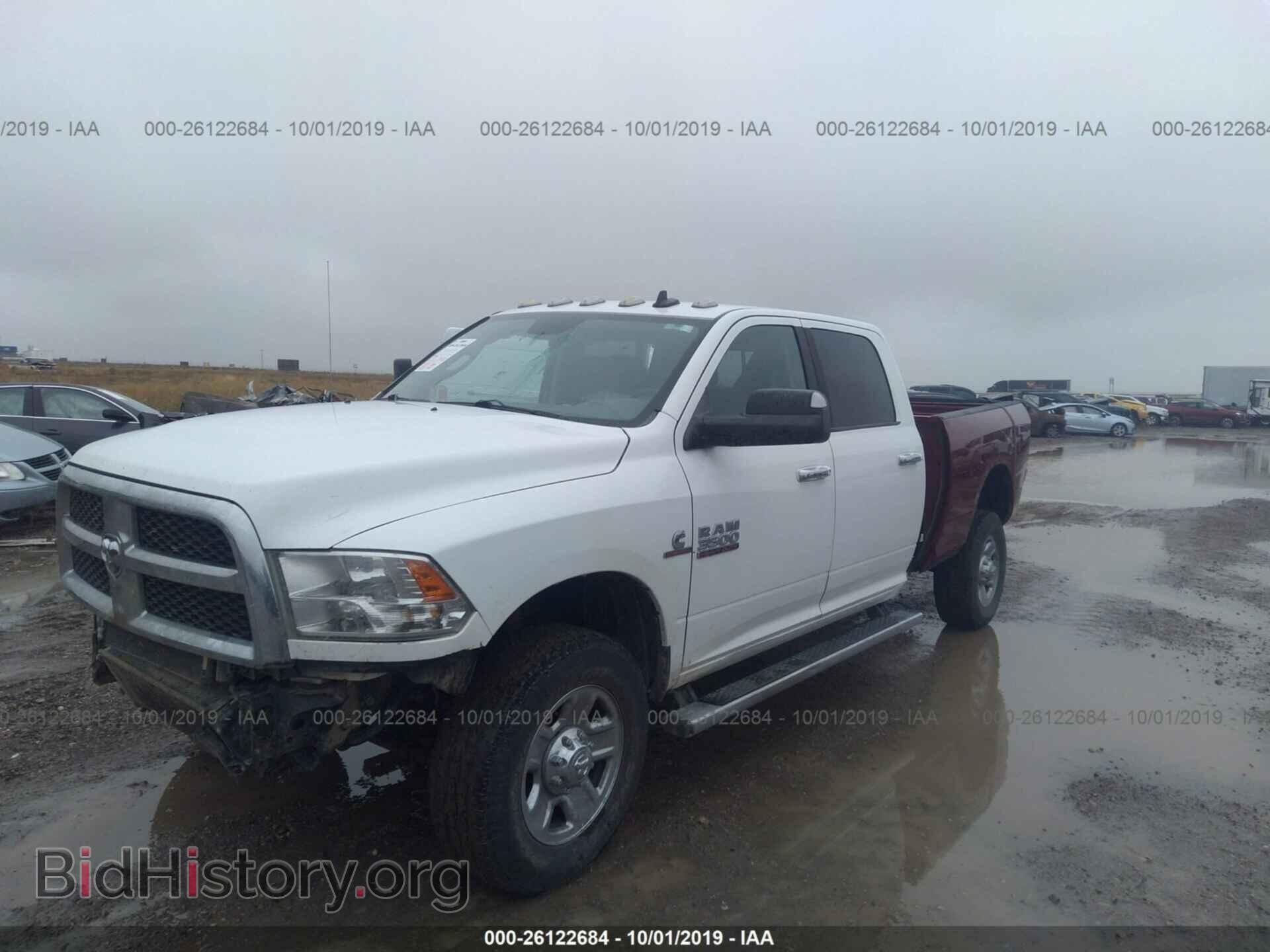 2014 RAM 3500 - VIN: 3C63R3HL2EG180174 - Photo 2